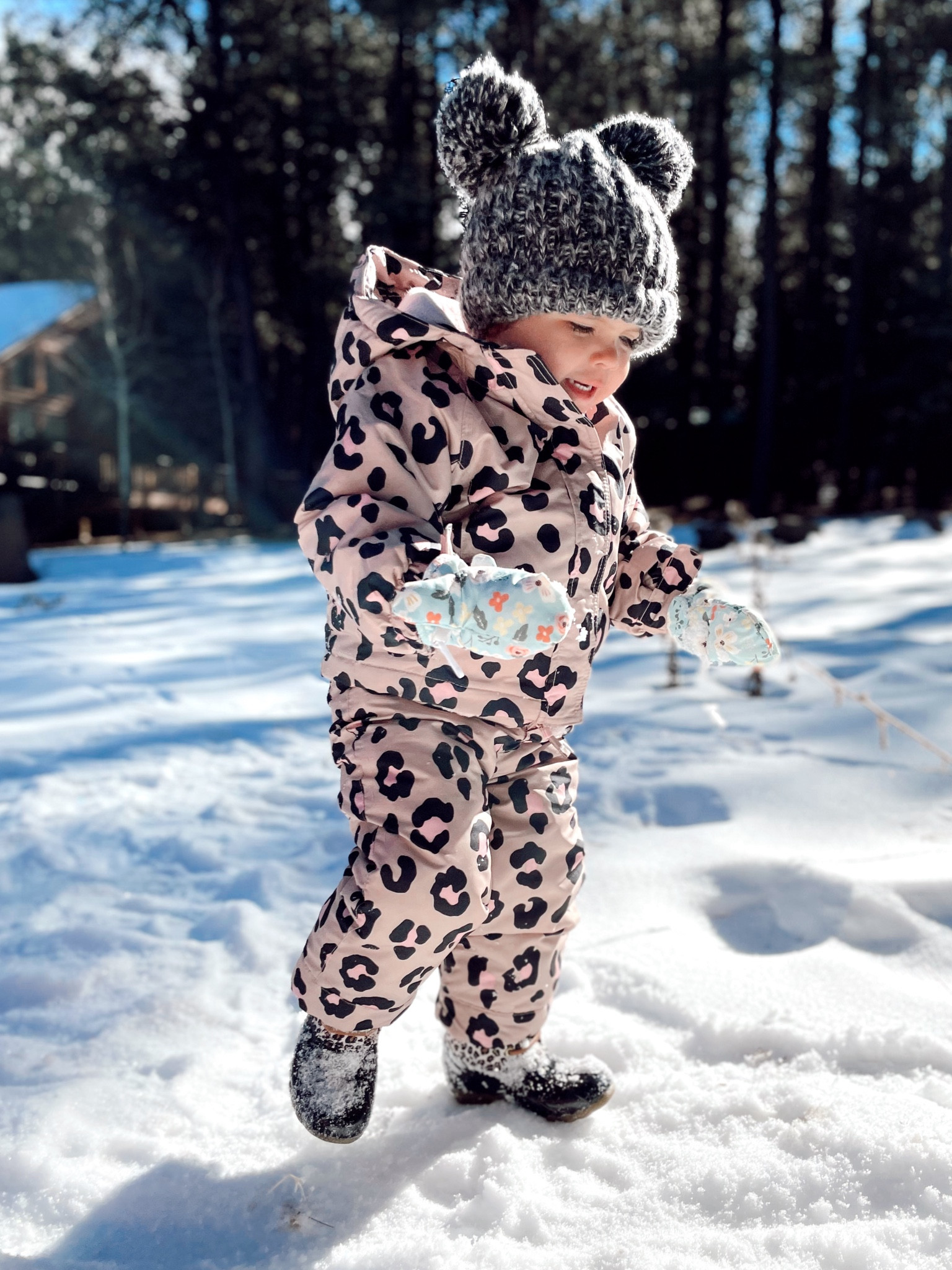 Winter outfit 
Toddler ski suit 
Toddler snow boots 
Amazon finds


#LTKKids #LTKSeasonal #LTKTravel