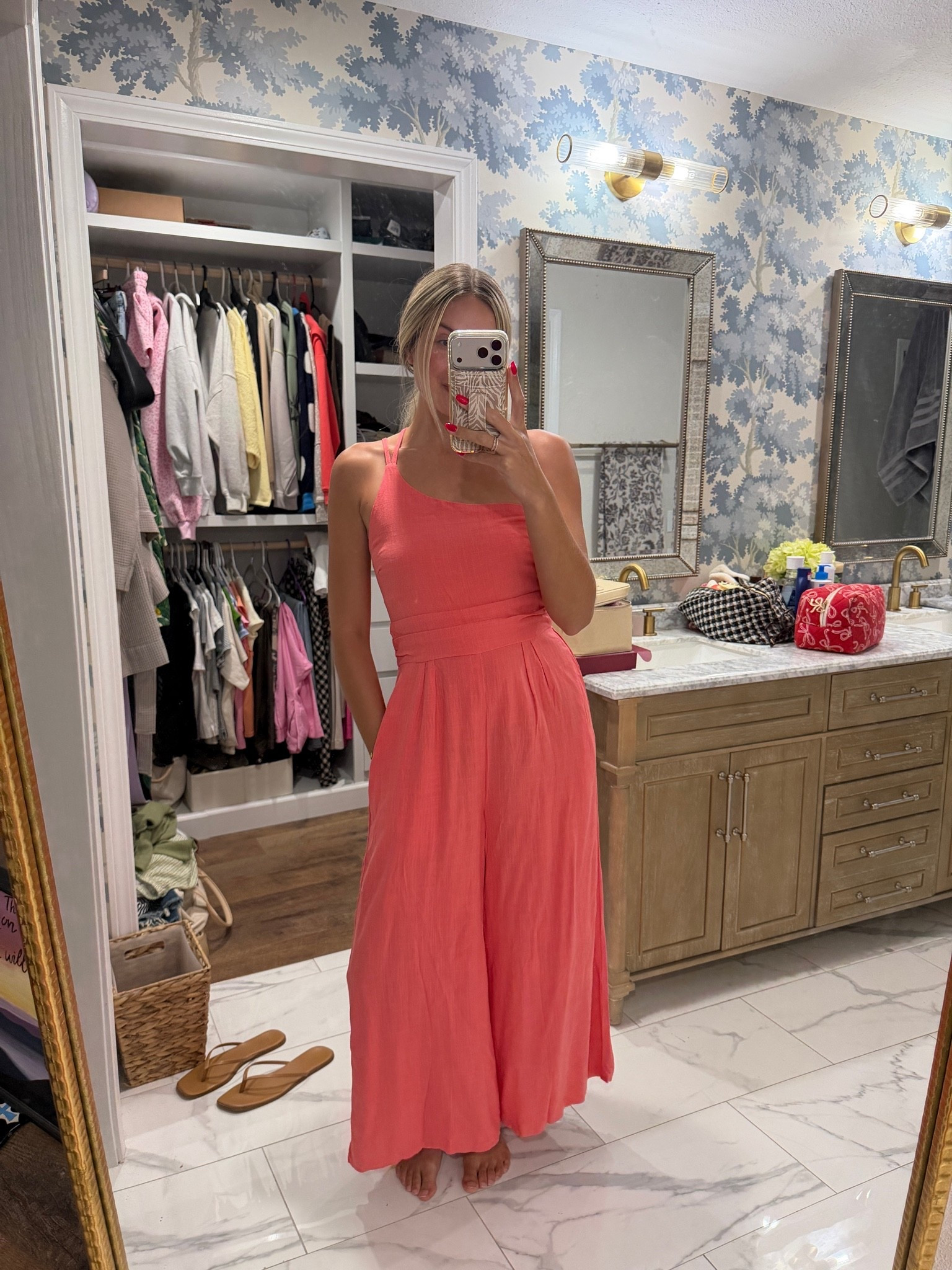 Such a cute jumpsuit! Loving this color! In a small. #amazon #jumpsuit