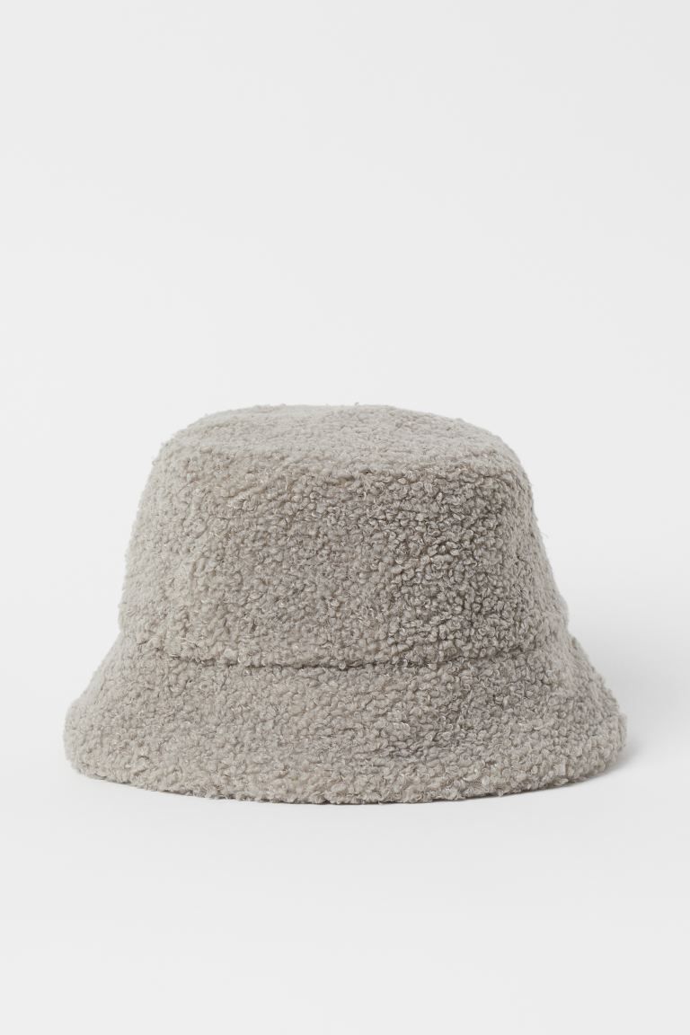 Bucket hat in woven fabric. | H&M (US + CA)