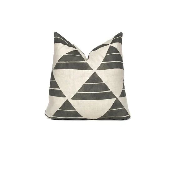 Black White Pillow Cover Linen Cotton Blend Geometric Triangle - Etsy | Etsy (US)