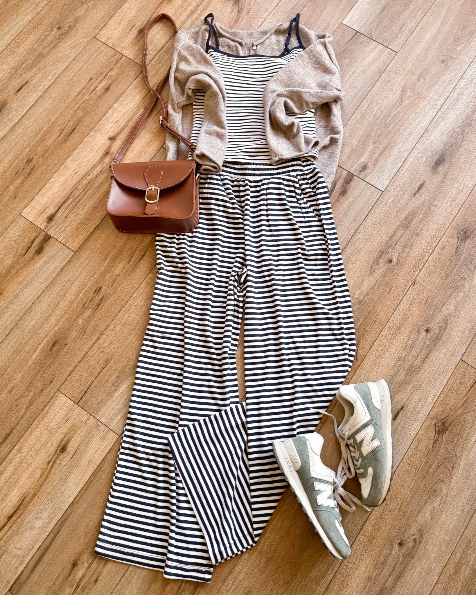 casual outfits. striped pants. loungewear that can also be worn out of the house. abercrombie style @abercrombie 