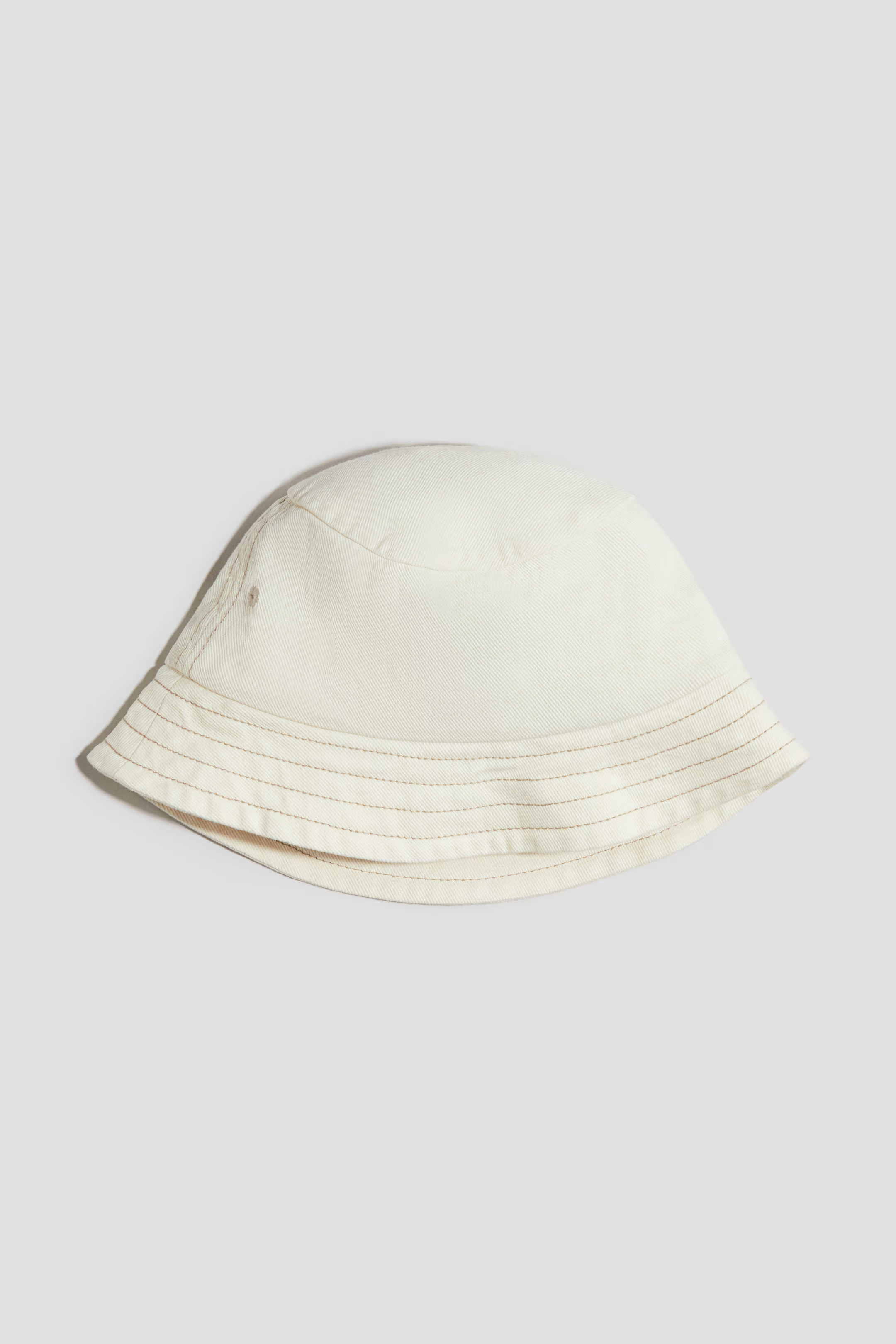 Bucket Hat | H&M (US + CA)