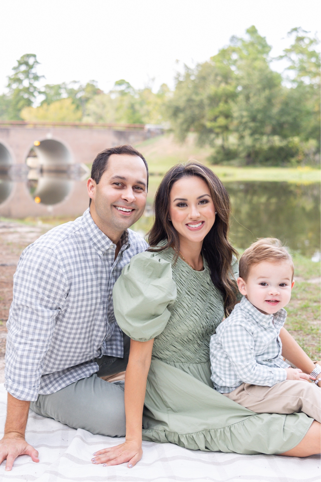 Fall mini session. I’ve been loving green and I liked the idea of Lindsay and Joe coordinating with similar patterns in different colors. They are so cute! 

#familypictures #familypictureinspo #familyphotos #christmascard #christmaspics #fallminisession #toddlerboystyle #boystyle #dadandson

#LTKfamily #LTKSeasonal #LTKkids