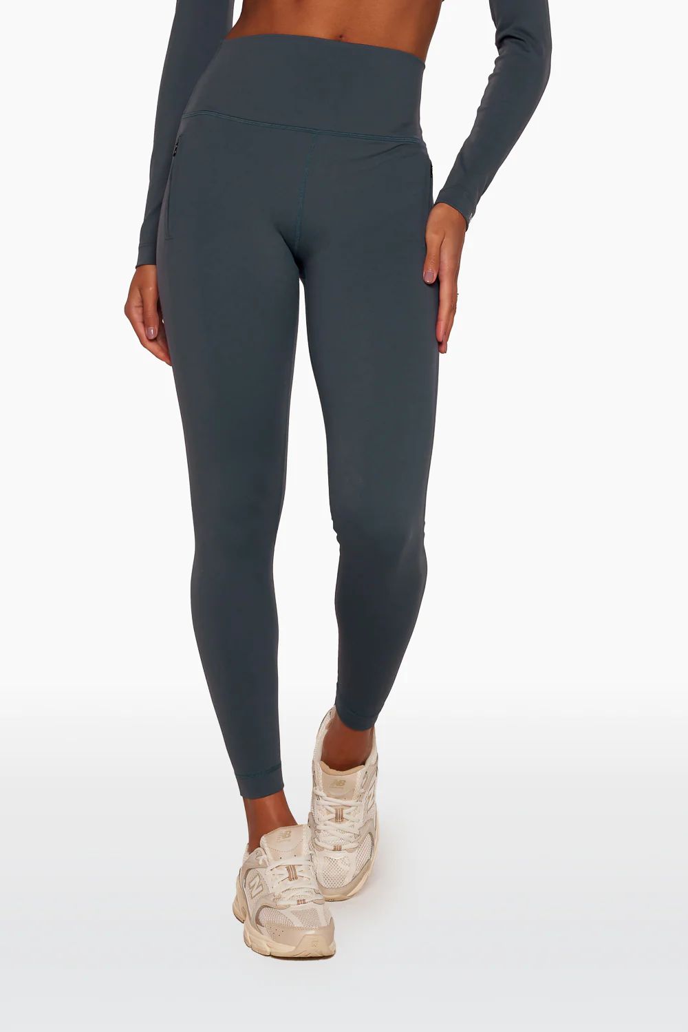 LUXFORM® ZIP POCKET LEGGINGS - INK | SET Active