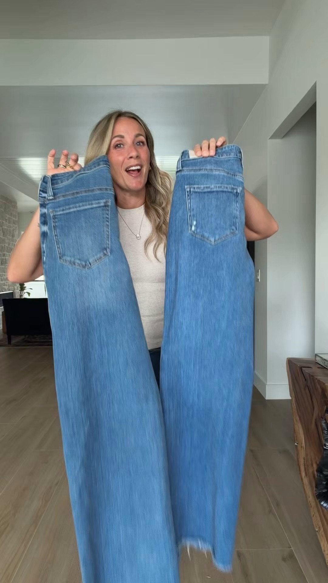 Wide leg jeans 

#LTKU #LTKSeasonal #LTKmomlife