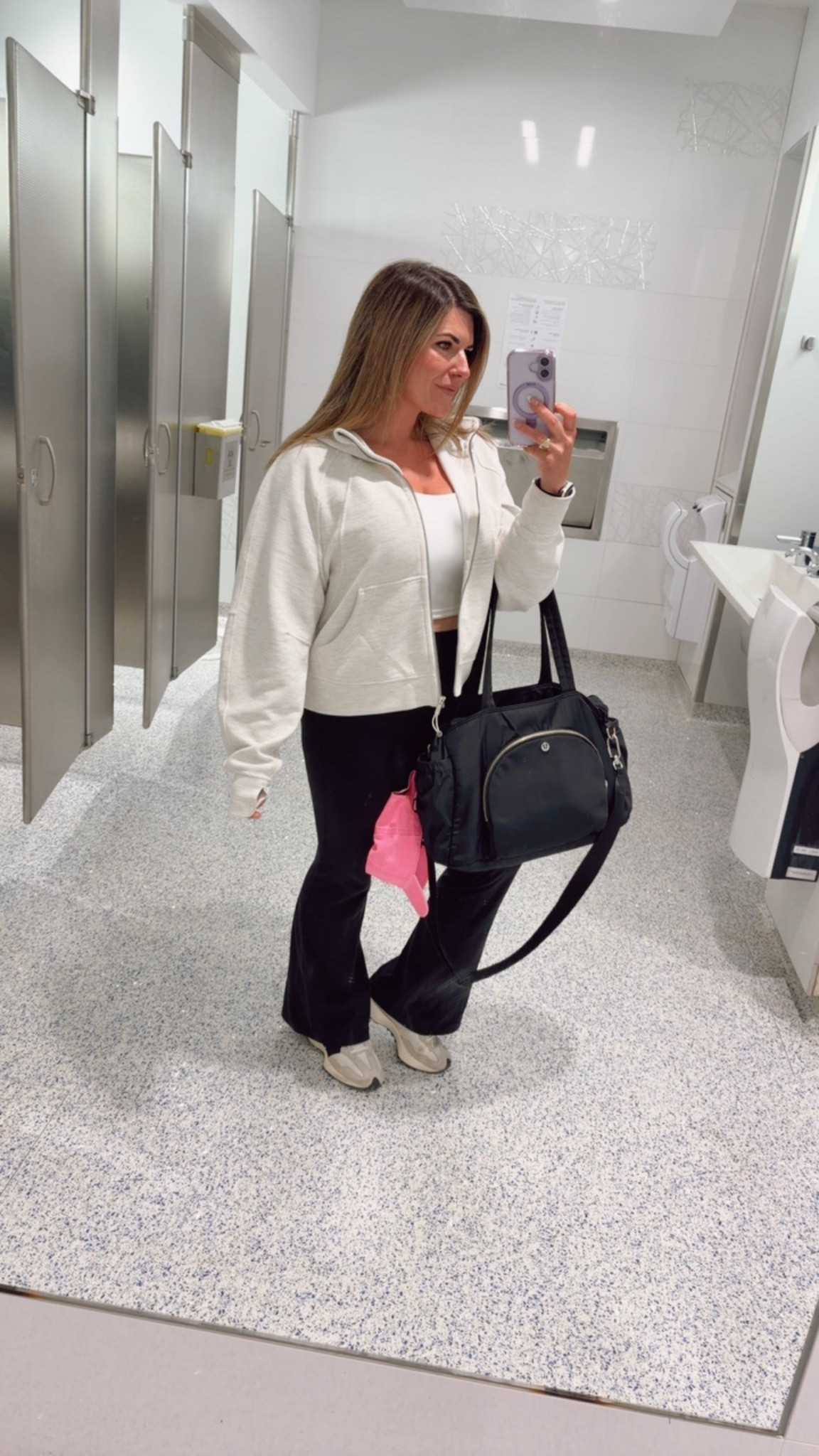 Always cozy option for ✈️

#LTKcanada #LTKtravel #LTKfitness