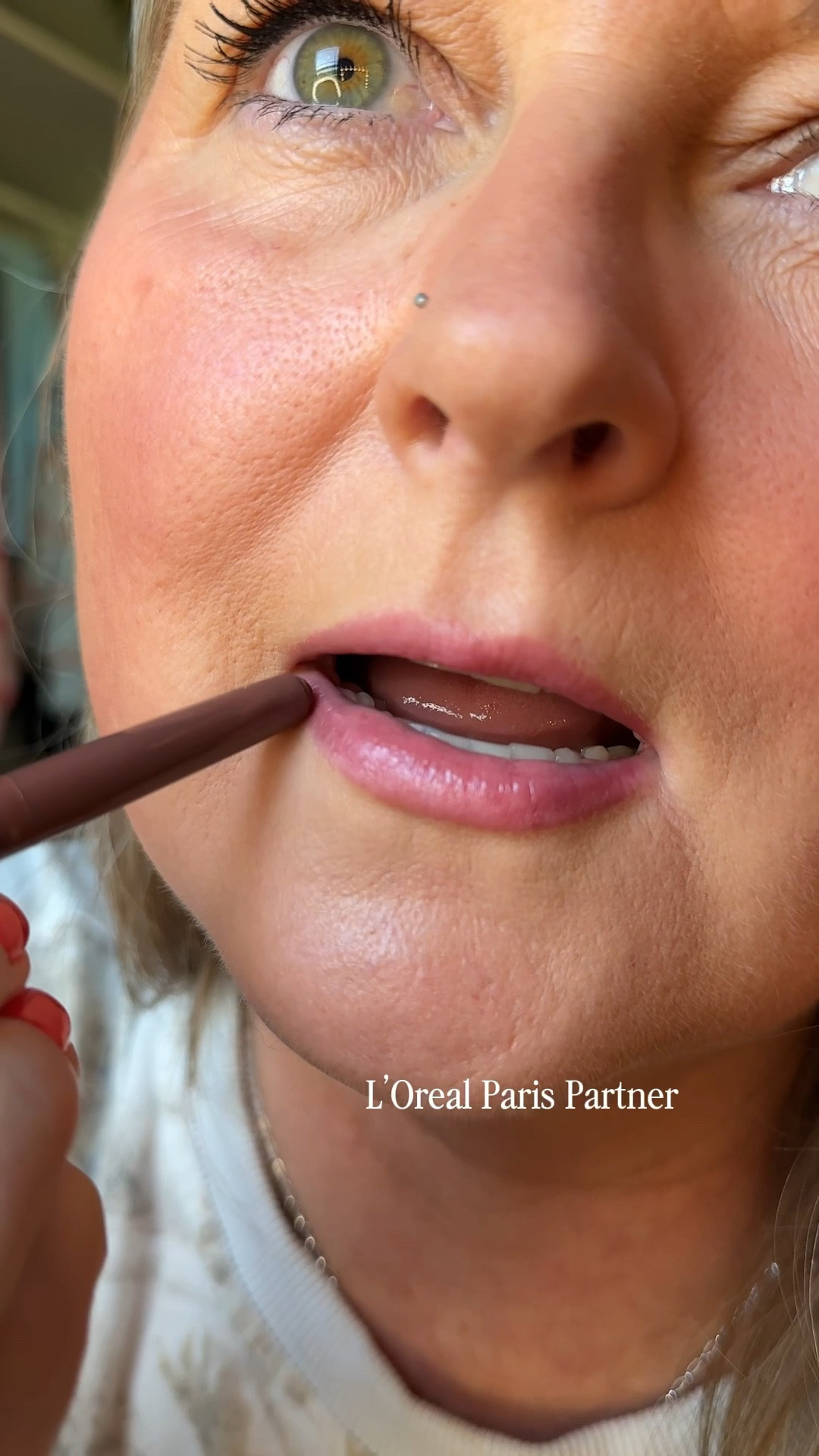 As your Thin Lip Bestie, I’m always on the hunt for lip liners that actually make our lips look good… and the L’Oréal Paris Blur Filler understood the assignment. I’m wearing shade Mocha Mousse and the soft blurring formula makes it so easy to line, shape, and slightly contour without looking harsh. Smooth, diffused, and definitely Thin Lip Bestie approved. 

#LTKBeauty #LTKselfcare #LTKOver40