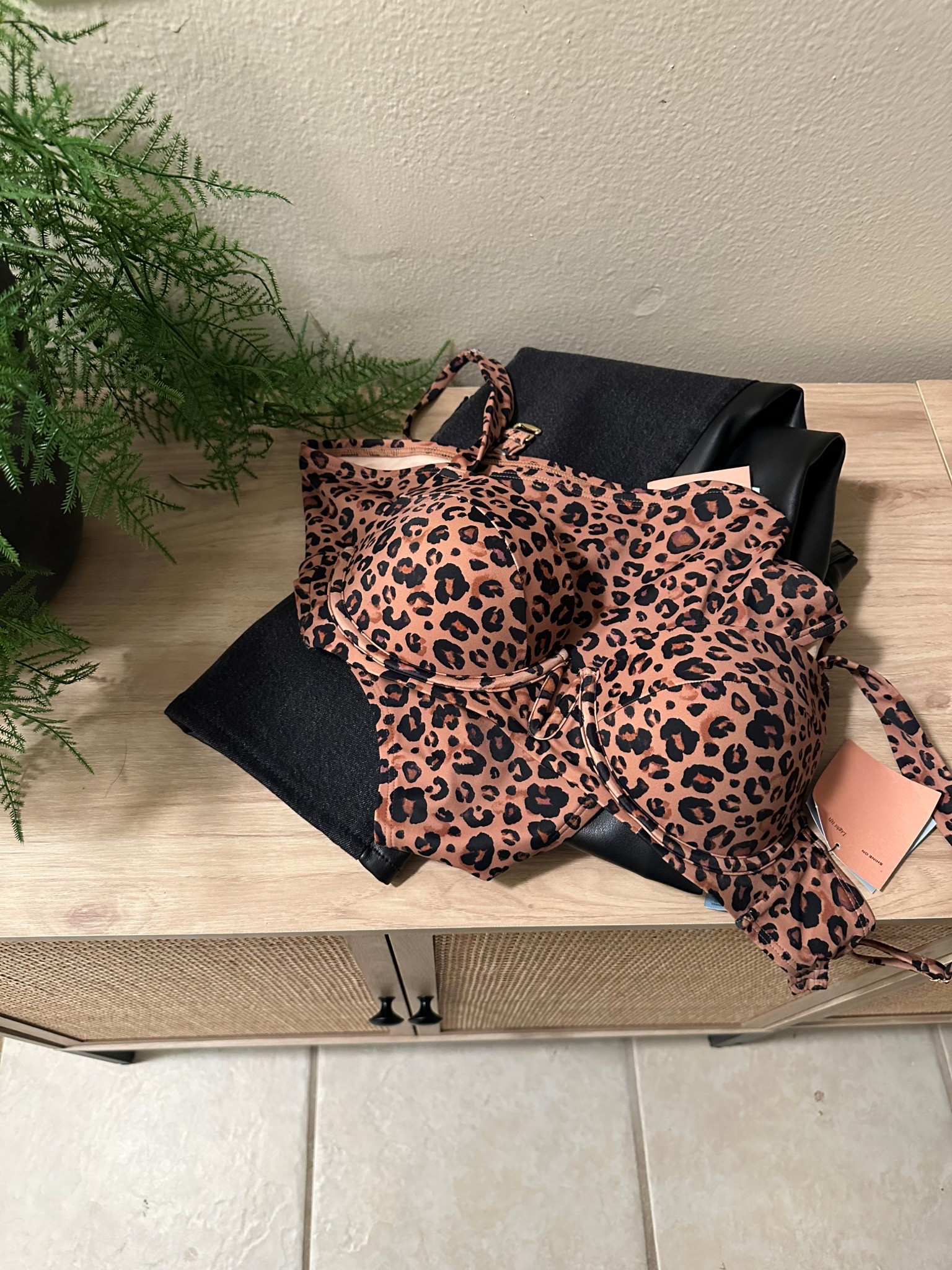 This bikini is perfectionnnn! 

#LTKSaleAlert #LTKFindsUnder50 #LTKSwim