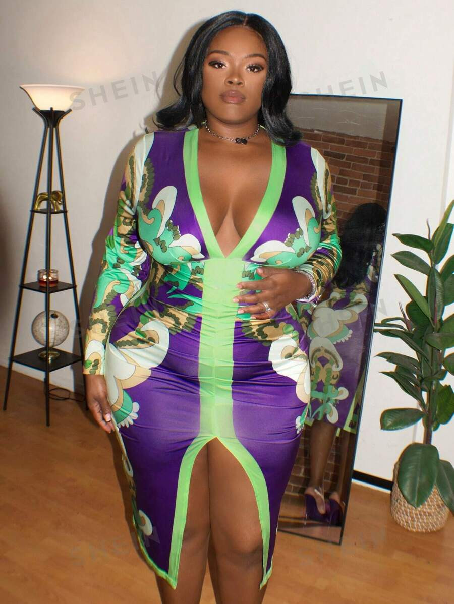 SHEIN Slayr Plus Size Women's V-Neck Floral Print Long Sleeve Dress | SHEIN