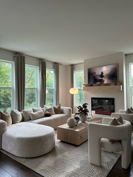 neutral living room,
faux linen curtains,
frame tv size 55 ,
minimalist sectional, livingroom decor, cozyhome,


#LTKhome