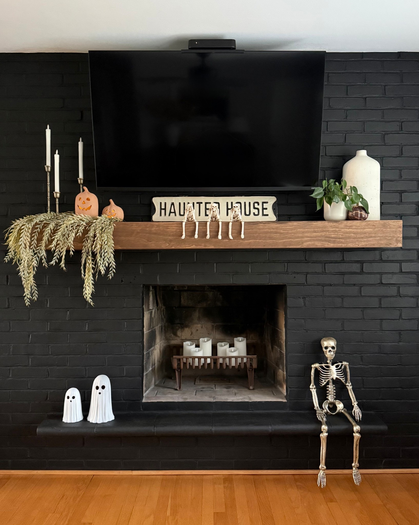 Halloween fireplace mantel

Pottery Barn
Target