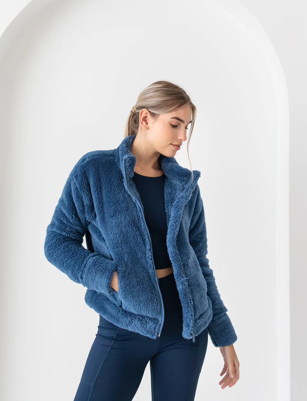 LADIES COZY UP SHERPA JACKET | Jill Yoga