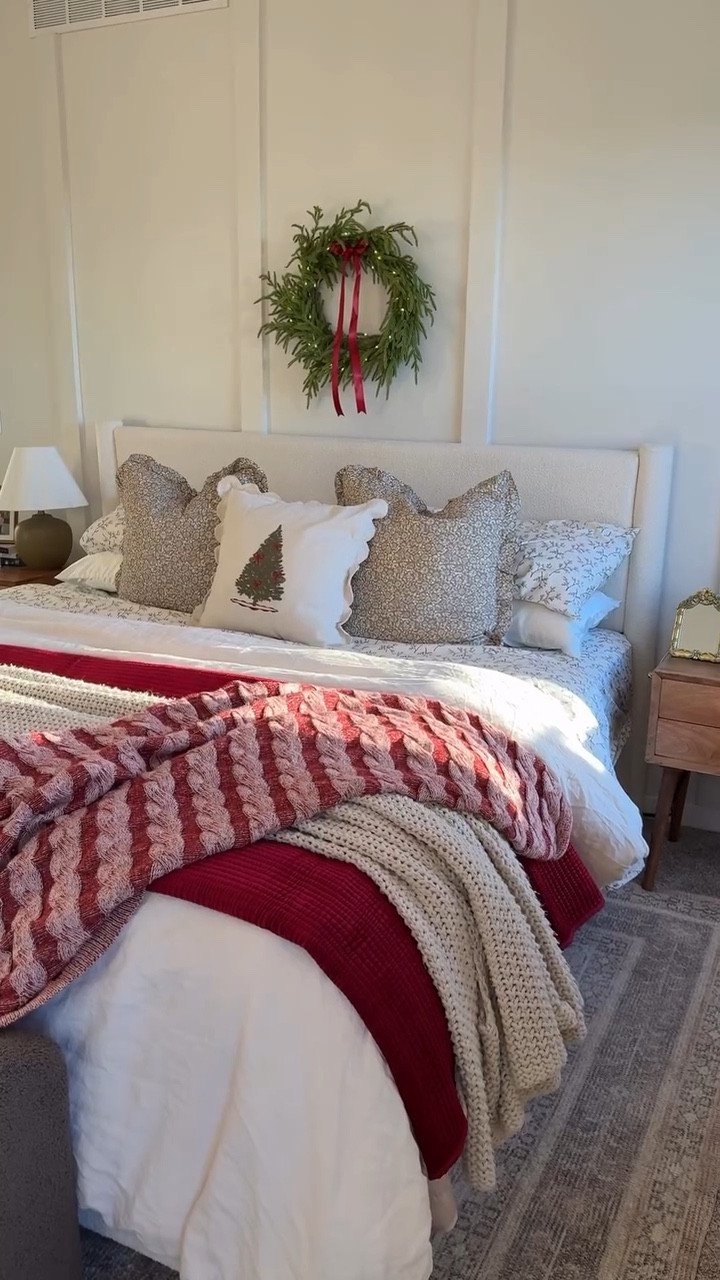 Cozy Christmas bedroom vibes 🎄✨ 
Neutral, warm, and festive decor ideas for the season.

Save this for your Christmas bedroom inspo 🤍
Drop SHOP for details ✨

#christmasbedroom #christmasaesthetic #neutralchristmasdecor #cozychristmas #cozyhomedecor #christmasmagic #cozychristmashome 

https://liketk.it/5xQJC