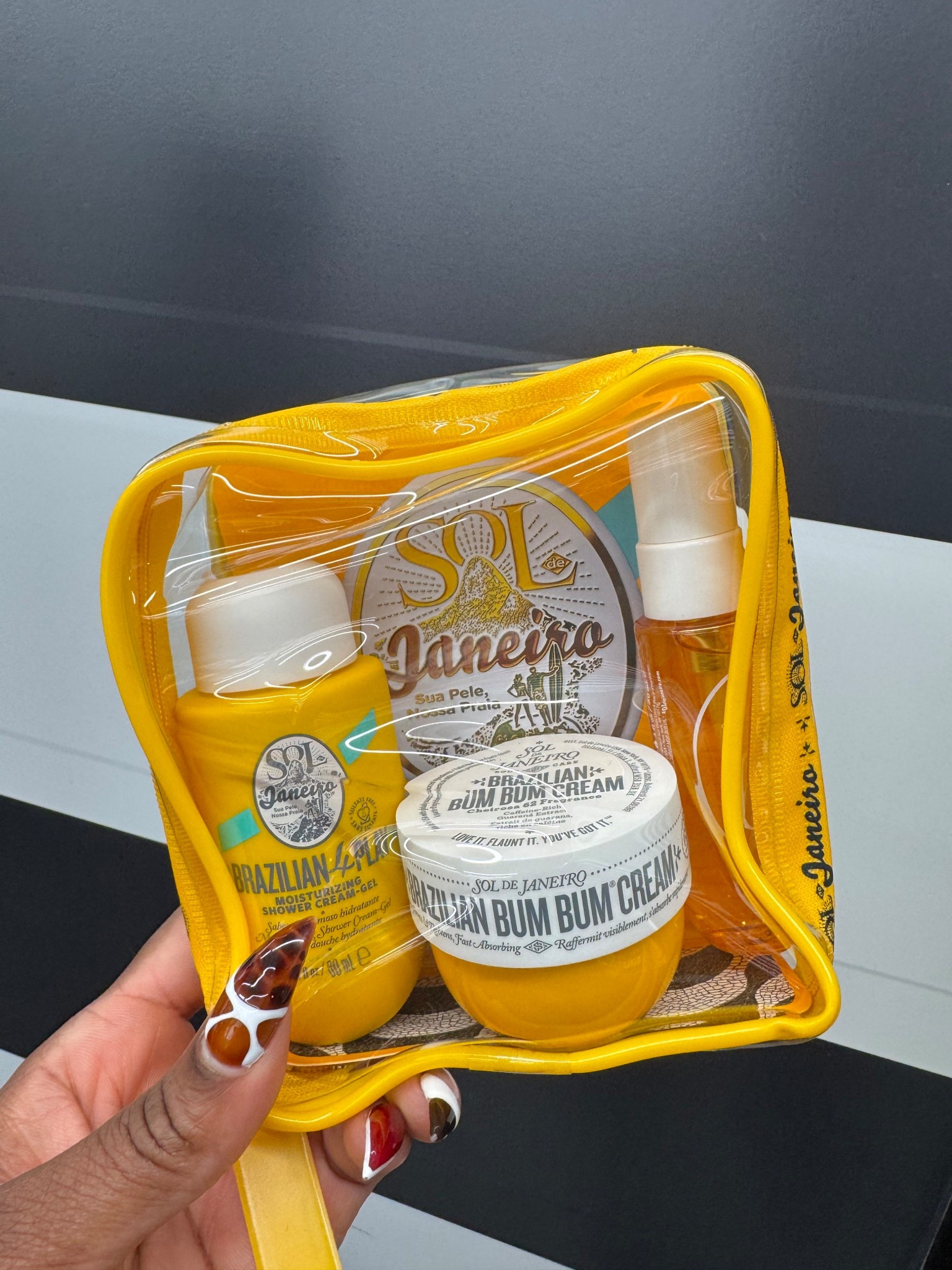 One of the best selling gift sets for the holiday season from Sol de Janeiro. 
Sephora gift sets. Sol de Janeiro. Stocking stuffers. Sol de Janeiro jet set. 

#LTKBeauty #LTKHoliday #LTKGiftGuide