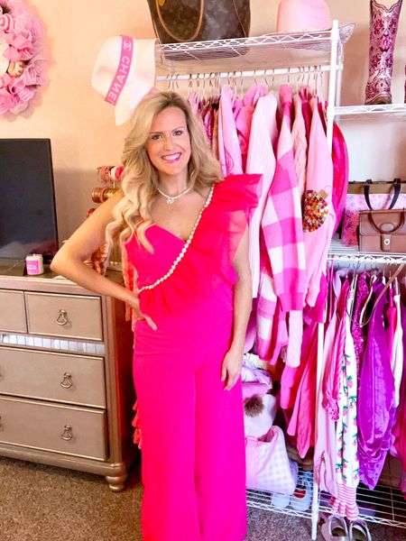  Valentine’s Day outfit 
Date night outfit
Galentines day outfit
Pink jumpsuit 
Bow necklace 

#LTKfindsunder100 #LTKstyletip #LTKfindsunder50