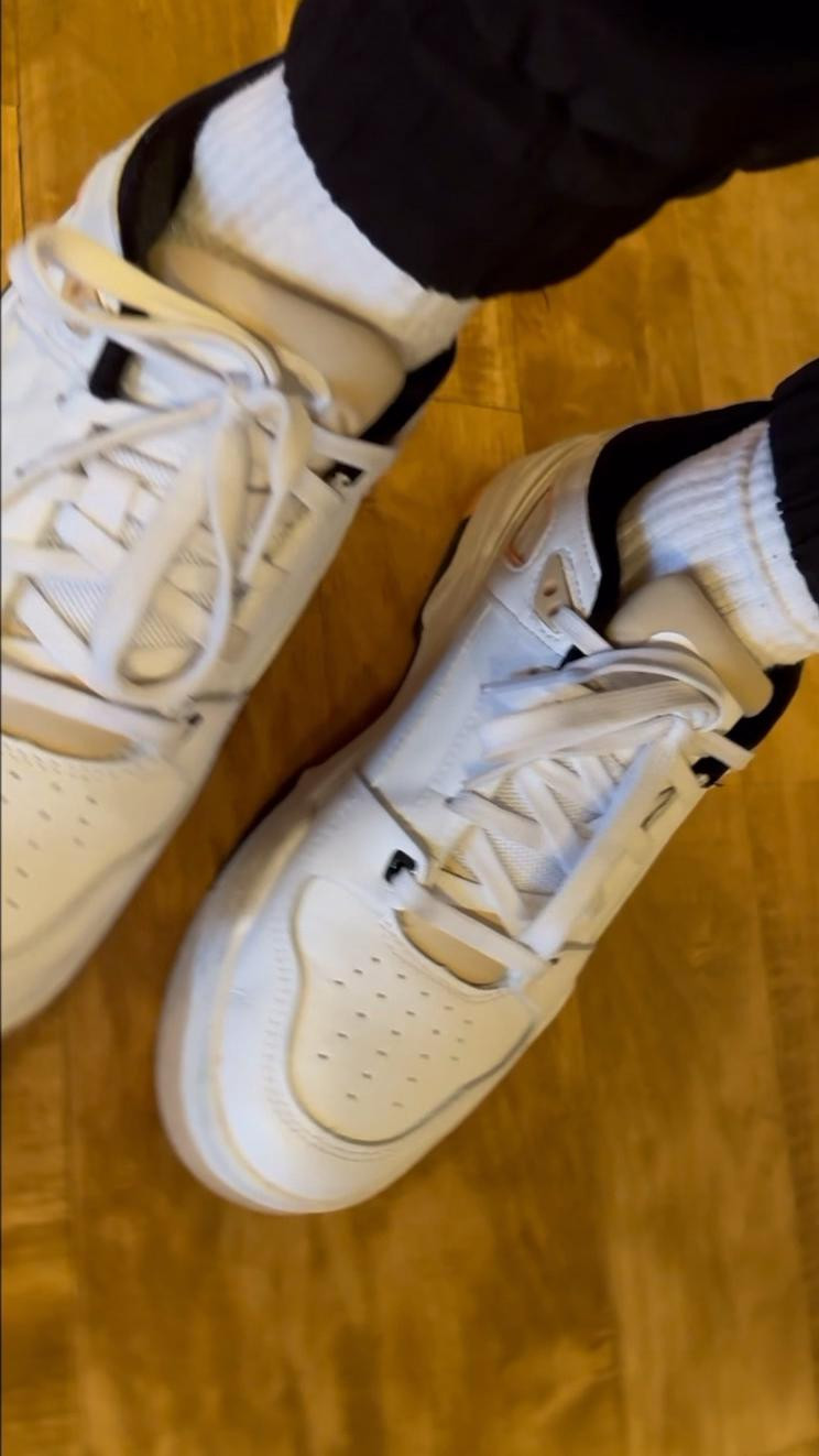 Drip check! 🔥 These shoes are serving retro vibes with a fresh twist. Cop yours now and level up your sneaker game! 🚀👟

#LTKActive #LTKShoeCrush #LTKFindsUnder50