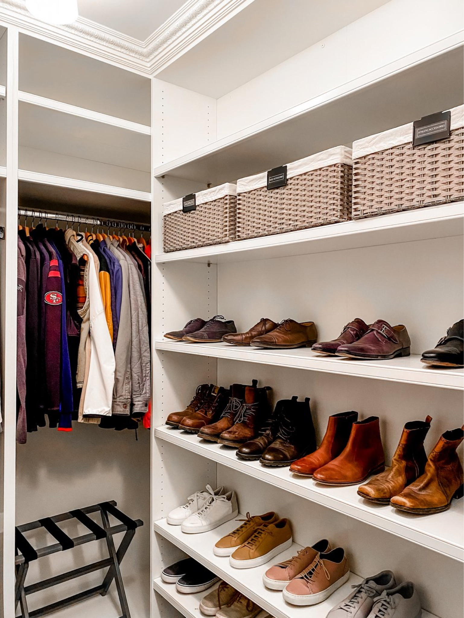 Mens Closet Organization - Closet Inspo - Closet Goals - Organize Your Closet



#LTKhome #LTKmens