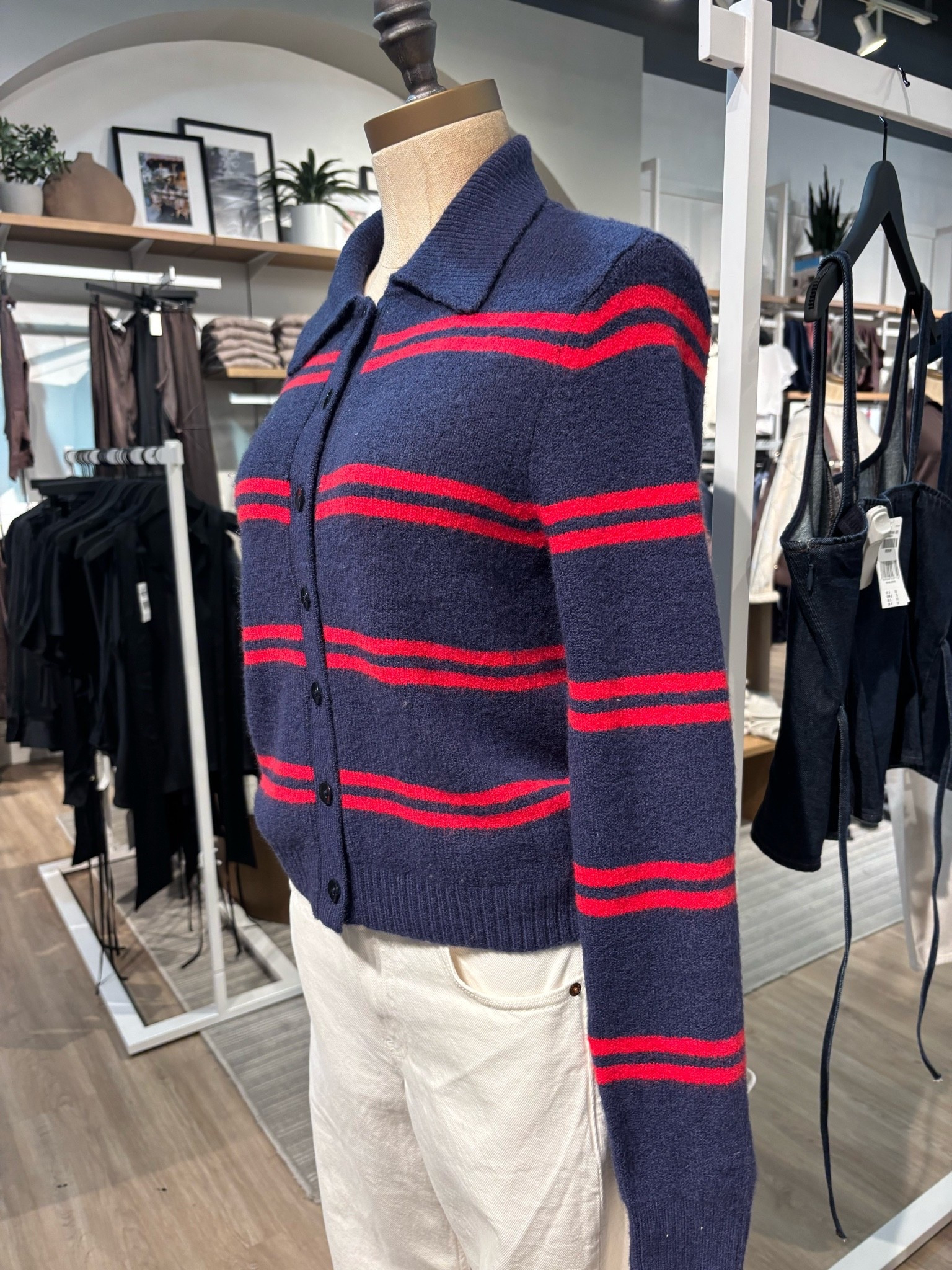 Striped sweater with a collar

#LTKSeasonal #LTKootd #LTKWorkwear