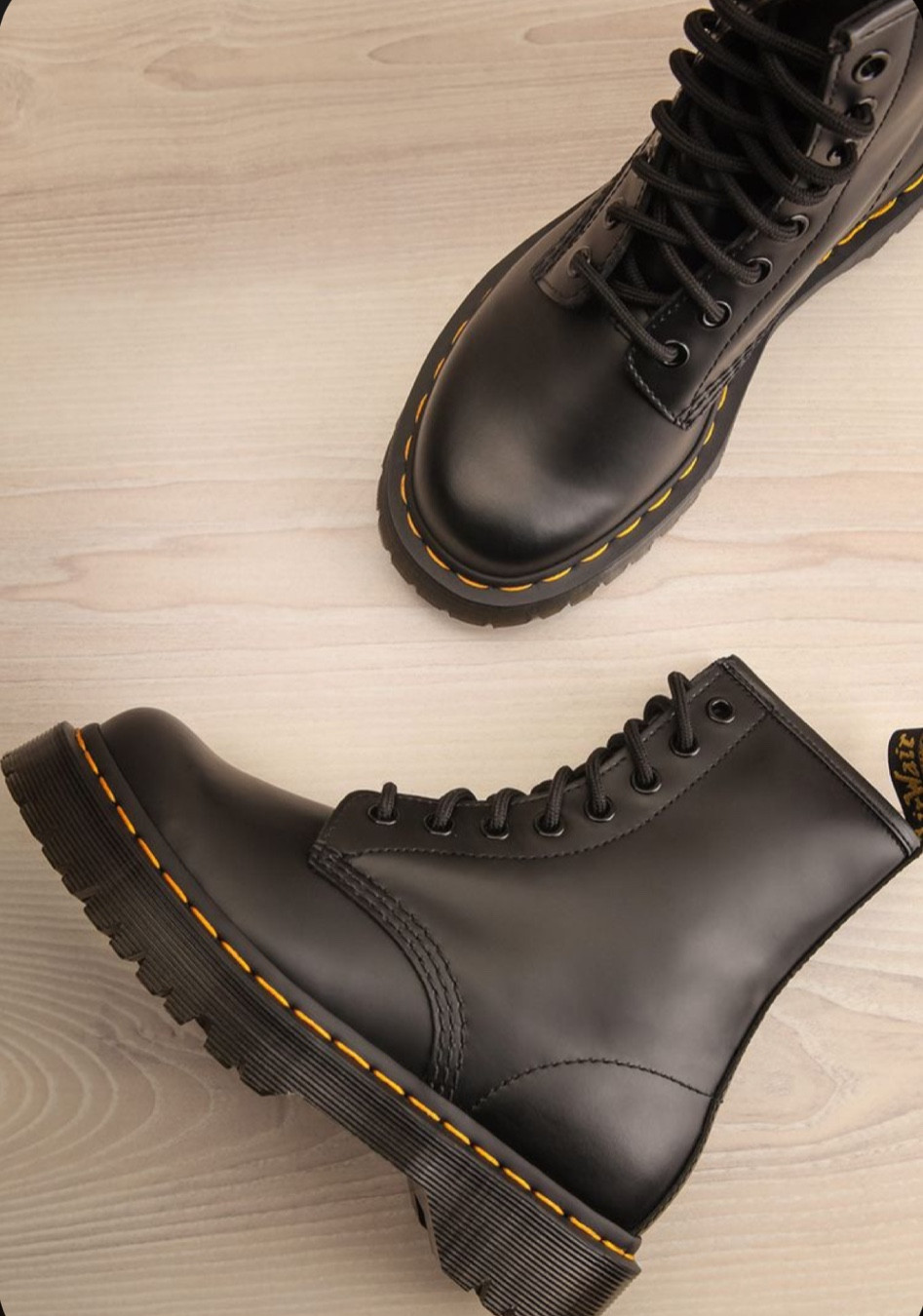 Comfy and warm outfit in white and black. Wearing Dr.Martens boots🖤
Links to them and other versions that I love  bellow! 💫
#sherpajacket #drmartens #blackboots #militarboots #drmartensboots #wintershoes #winter #fall #boots #sherpacoat #sherlingjacket #sherlingcoat #teddybear #teddycoat #knitpants #mango #cos #arket #h&m #zara #abercrombie #xmas #ugg

Follow my shop @travelmapamundi on the @shop.LTK app to shop this post and get my exclusive app-only content!

#liketkit #LTKshoecrush #LTKSeasonal #LTKstyletip
@shop.ltk
https://liketk.it/3URyK

#LTKSeasonal #LTKshoecrush #LTKGiftGuide