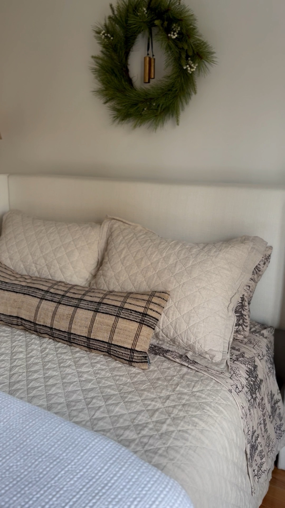 Pottery Barn bedding
Sheets
Quilt 
Shams 


#LTKHoliday #LTKOver40 #LTKHome