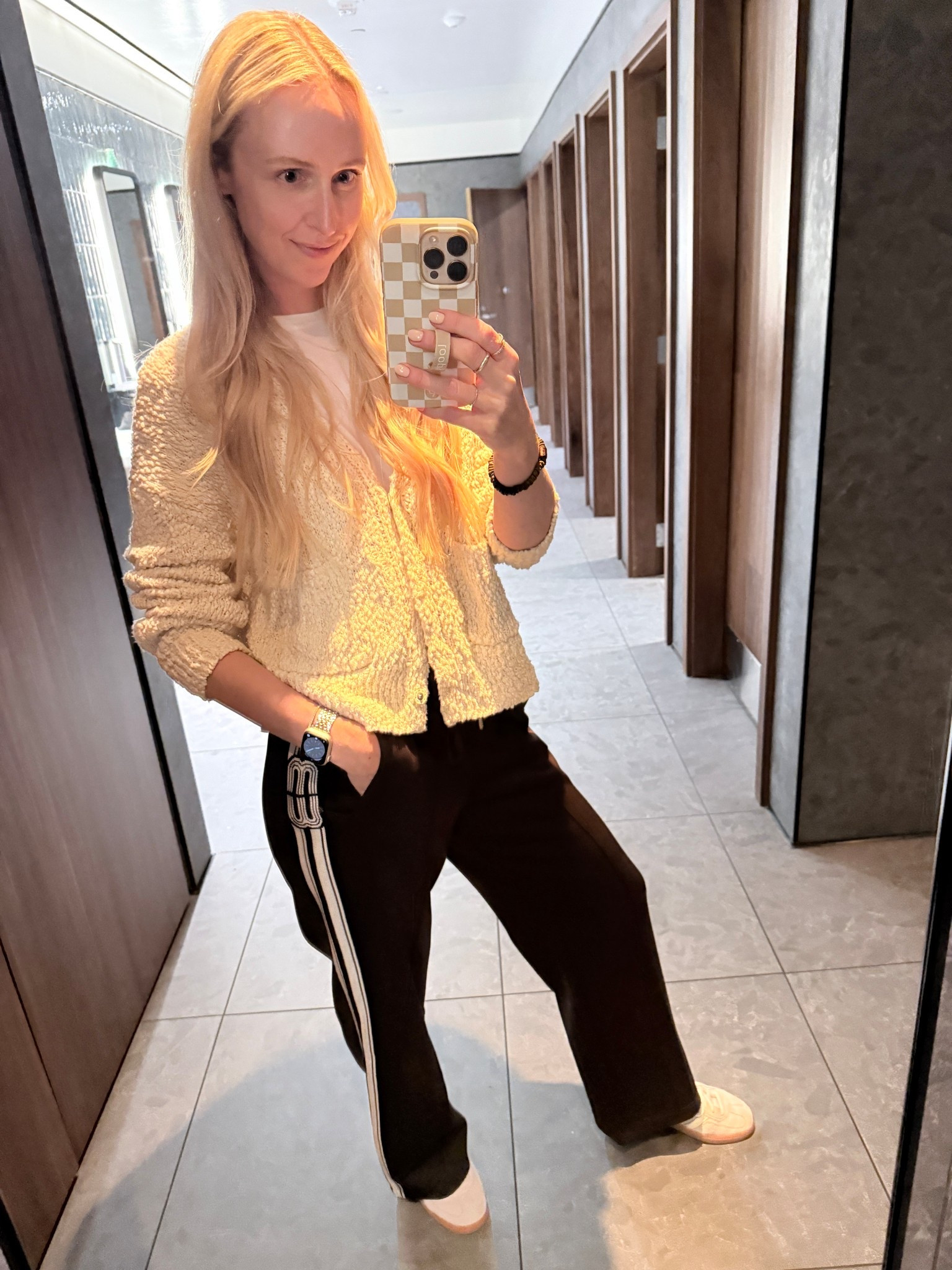 Comfy travel outfit 

#LTKGiftGuide #LTKCyberWeek #LTKTravel