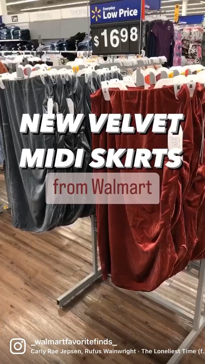 These skirts😮!! Grab these for any upcoming holiday parties! They’re even more stunning in person. $16.98





#walmart #walmartfashion #walmartstyle #walmartfinds #holidayoutfit #velvetmidiskirt #velvetskirt #christmas #christmasoutfit #NYEoutfit #holidaystyle #holidayoutfitidea #christmasparty #timeanstru #noboundaries #scoop #fallfashion #skirts

#LTKstyletip #LTKSeasonal #LTKunder50