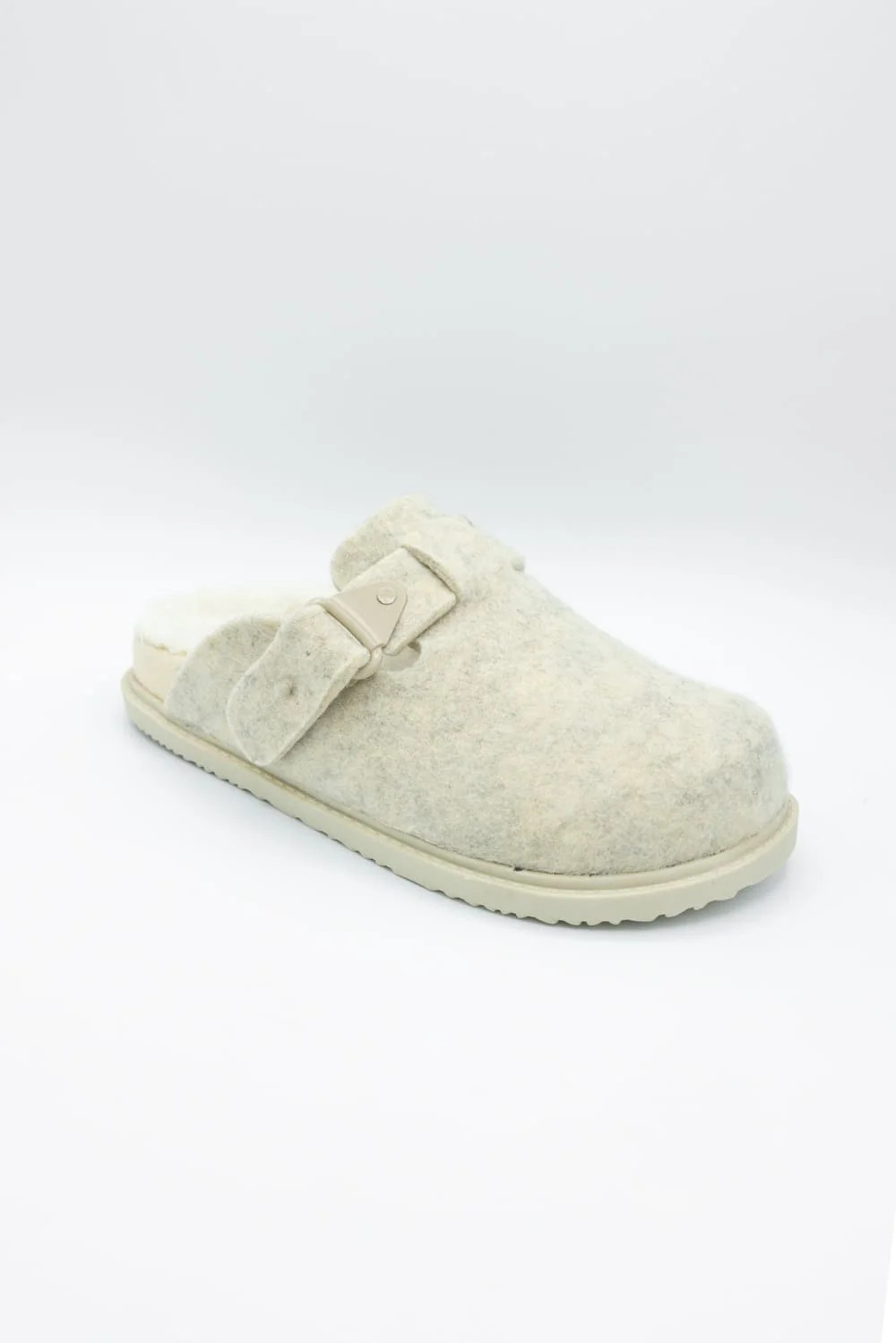 Beach by Matisse Portland Slippers for Women in Oatmeal | PORTLAND-OAT | Glik's