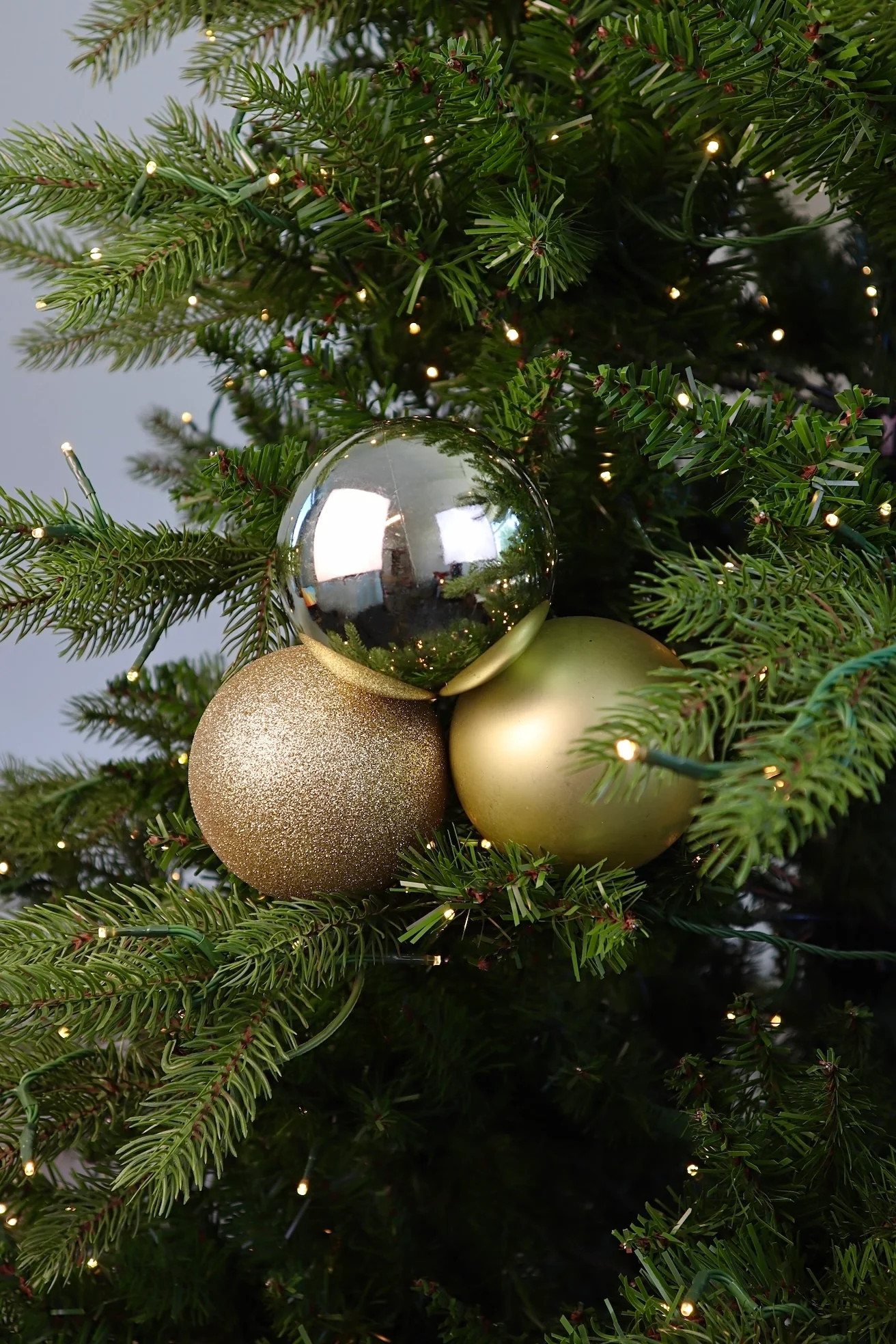 Ornament Cluster - Champagne | THELIFESTYLEDCO