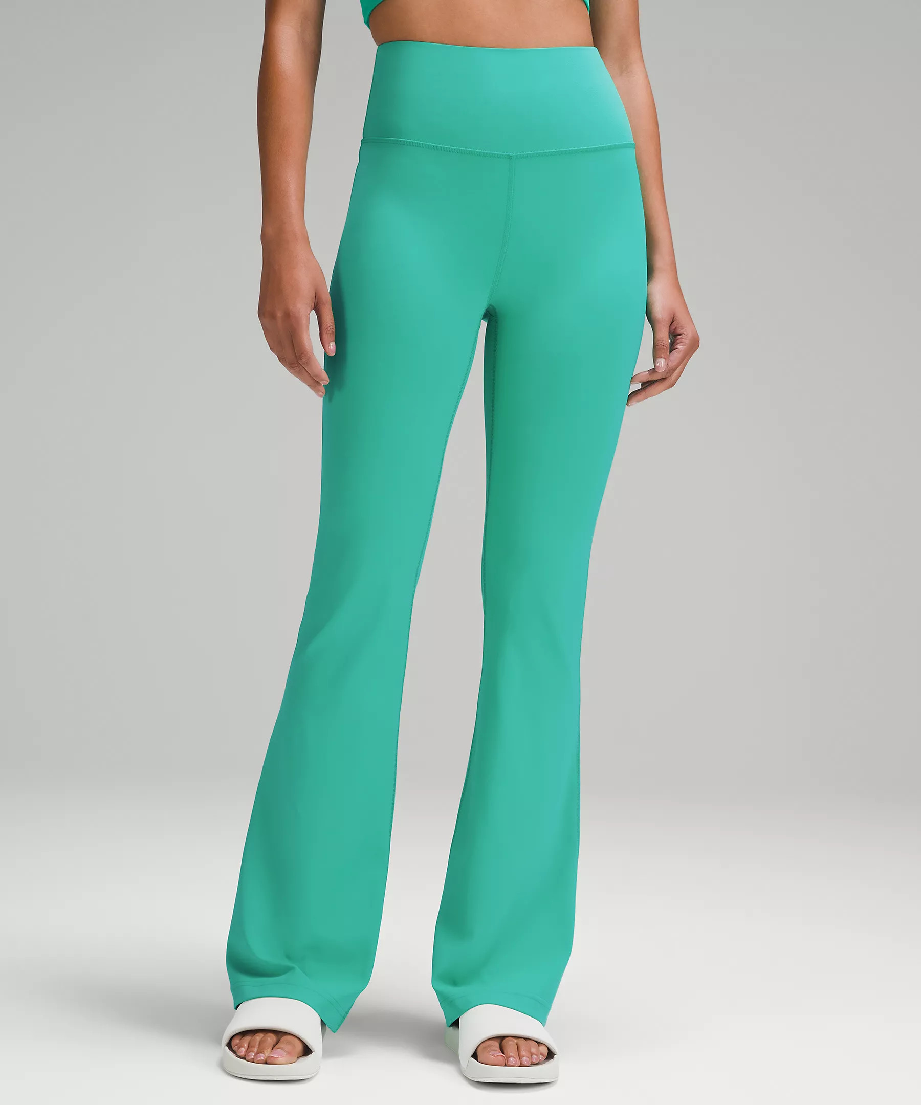 Groove Super-High-Rise Flared Pant Nulu | Lululemon (US)