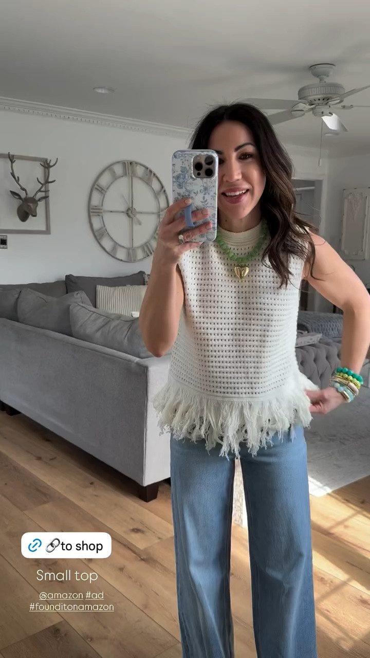 Small top. @amazon #ad #founditonamazon

#LTKSaleAlert #LTKOver40

#LTKOver40 #LTKSaleAlert