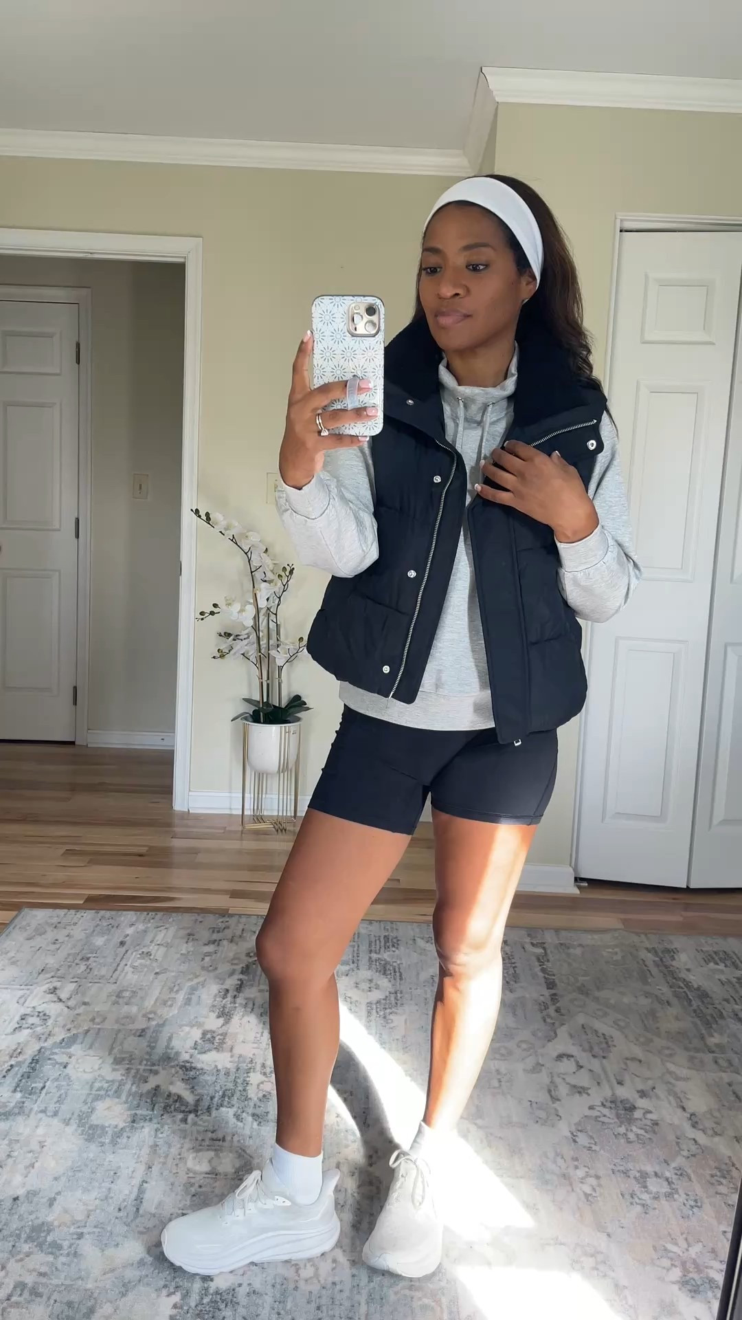 #abercrombiepartner This adorable YPB vest is an extra 25% off sale with my stackable code “AFLTK” at checkout! Wearing a small. Wearing a medium in the shorts 

#ltkfindsunder100 #ltkfallsale #ltkfindsunder50


