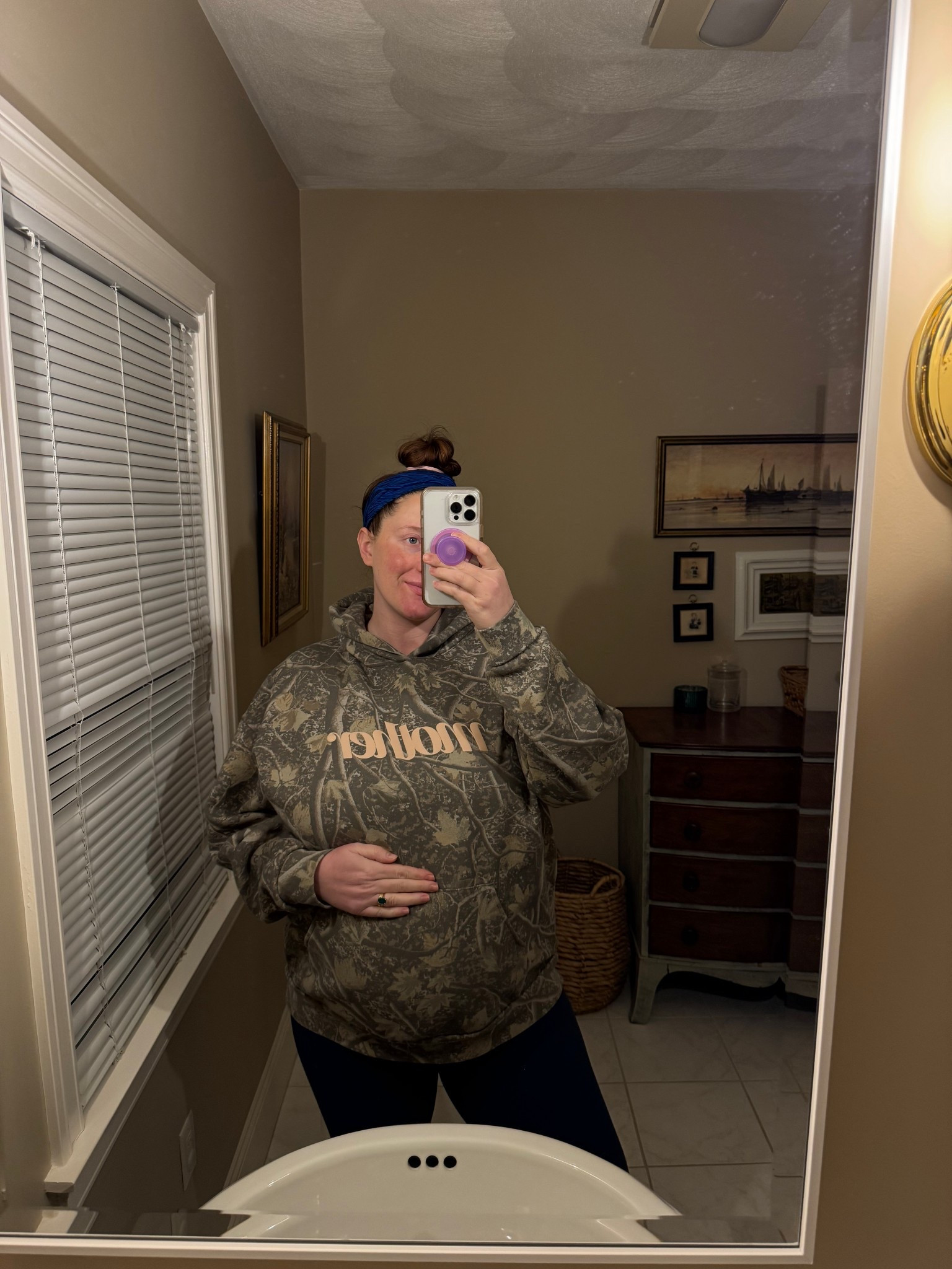 Love this sweatshirt 

#LTKBump #LTKmomlife