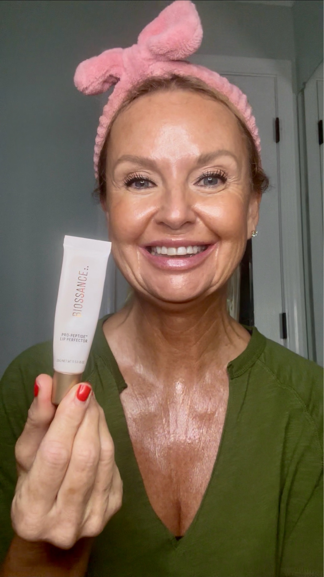 Cyber Week beauty deal you don’t want to miss!
Today’s Sephora app-only drop is 30% off all Biossance + Kate Somerville, and I had to share the product that officially replaced my longtime squalane obsession…

👉 Biossance Pro-Peptide Lip Balm 👄✨
The 24-hour moisture claim? Absolutely true.

As someone with dry dry lips who lived with Aquaphor in my pocket, this is the first balm where one swipe in the morning and one at night is ALL I need. No reapplying. No flaking. Just soft, hydrated lips all day.

I love it so much I grabbed 3 tubes today while they’re on sale — one clear + two tinted.
Sharing a quick screen recording so you can see every Biossance + Kate Somerville item included in today’s Cyber Week deal!

Follow @bessieandcompany for more little everyday moments from our Georgia garden, plus Southern recipes, cozy home, and holiday inspo 💋

#cyberweekdeals #cyberweekbeauty #sephoracyberweek #sephoradeals #beautydeals #ltksalealert #drylipgirlies #lipbalmobsessed #hydratedlips #winterlipcare #cleanbeautyfavorites #skincarefinds #maturebeautycommunity #over50beauty #holidaybeautybuys #beautyunder20 #giftideasforher #viralbeautyproducts #beautyfavorites2025 #ltkbeautylover #ltkbeautyfinds #ltktrending #liketoknowitbeauty

#LTKBeauty #LTKselfcare #LTKCyberWeek