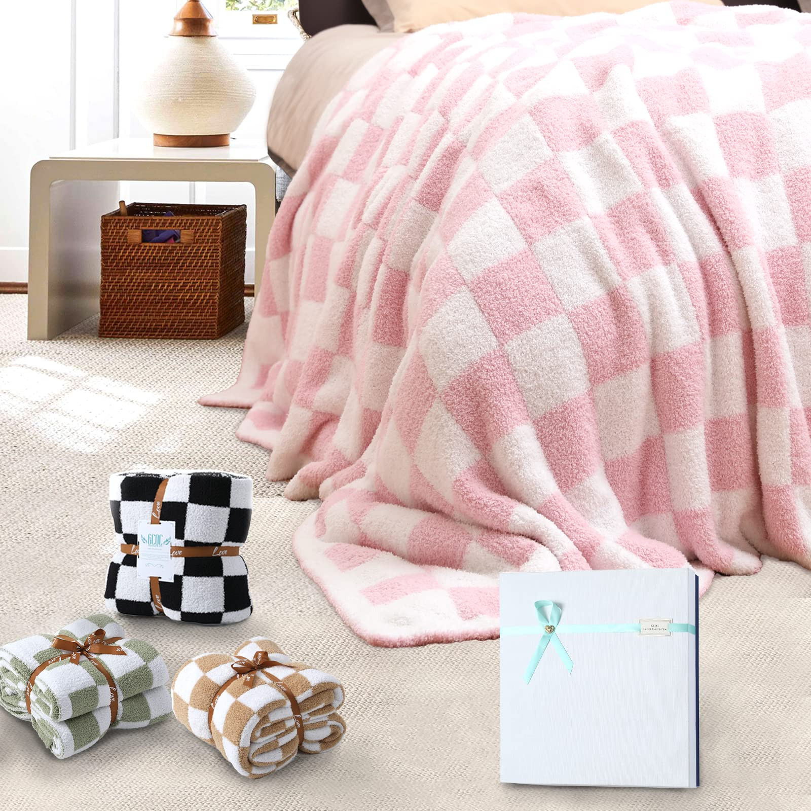 Checkered Throw Blanket, Knitted Checkerboard Grid Warmer Fluffy Shaggy Soft Cozy Fuzzy Bed Best ... | Amazon (US)