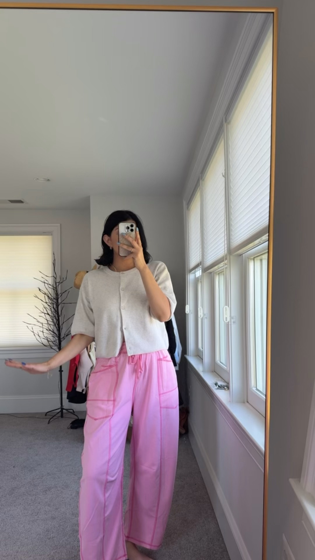 OOTD 🌸🫧 Cutest spring pants!!


#LTKootd #LTKMidsize #LTKSeasonal