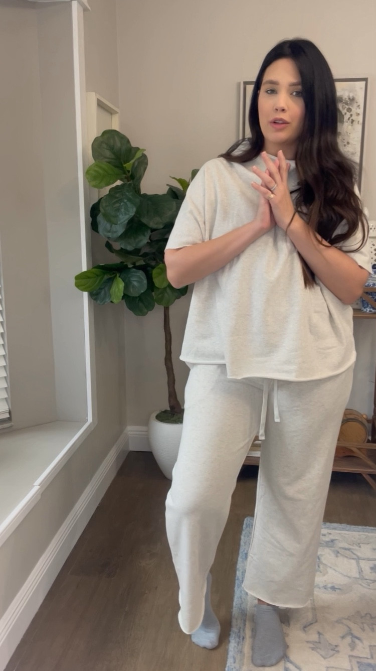 Day 7 ootd postpartum. Amazon short sleeve sweatshirt & sweatpants set. Available in 9 colors. Fits tts

#LTKMidsize #LTKShoeCrush #LTKFindsUnder50