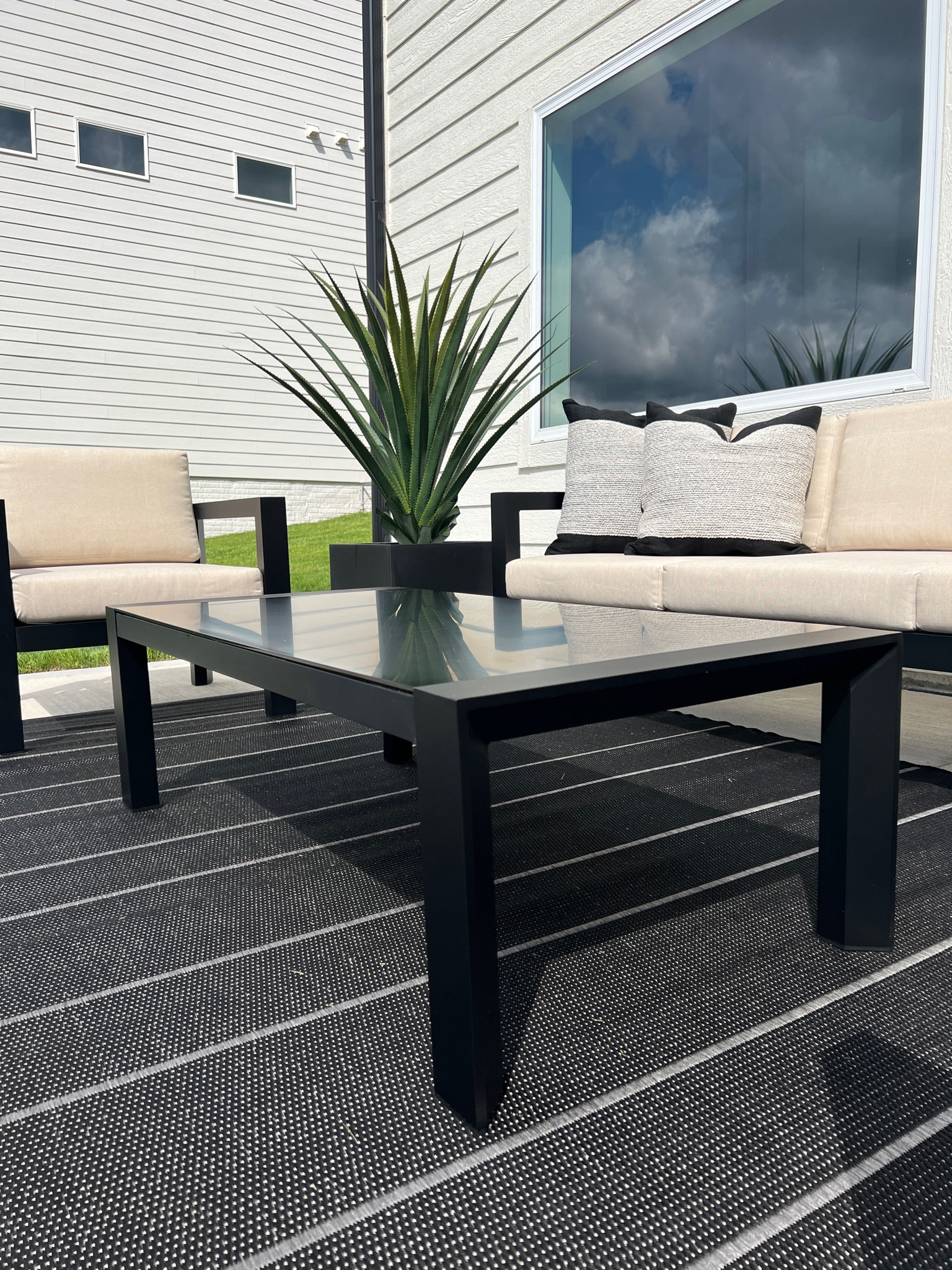 My Patio rug is back in stock at target!!


#LTKhome #LTKSeasonal