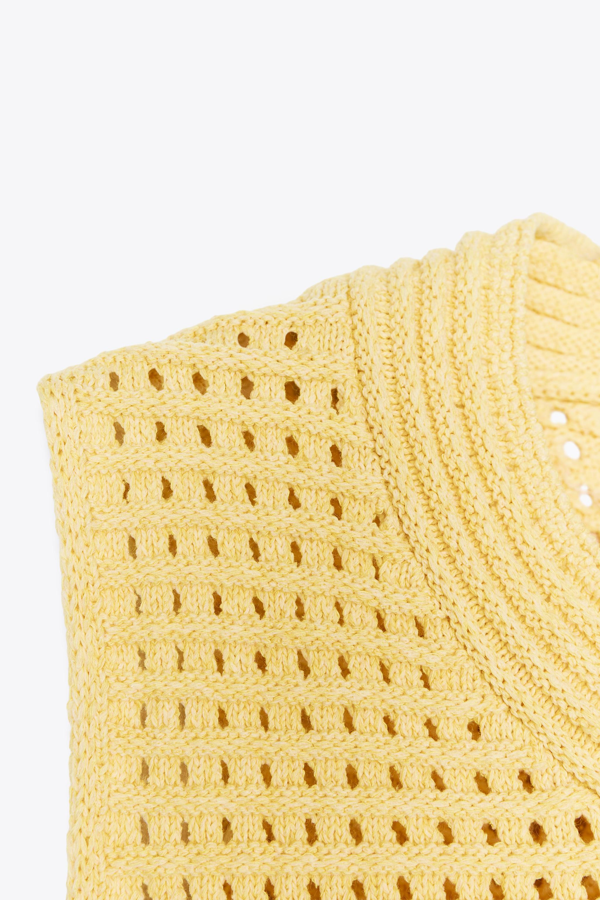 FRINGED CHECKERED KNIT TOP | Zara US