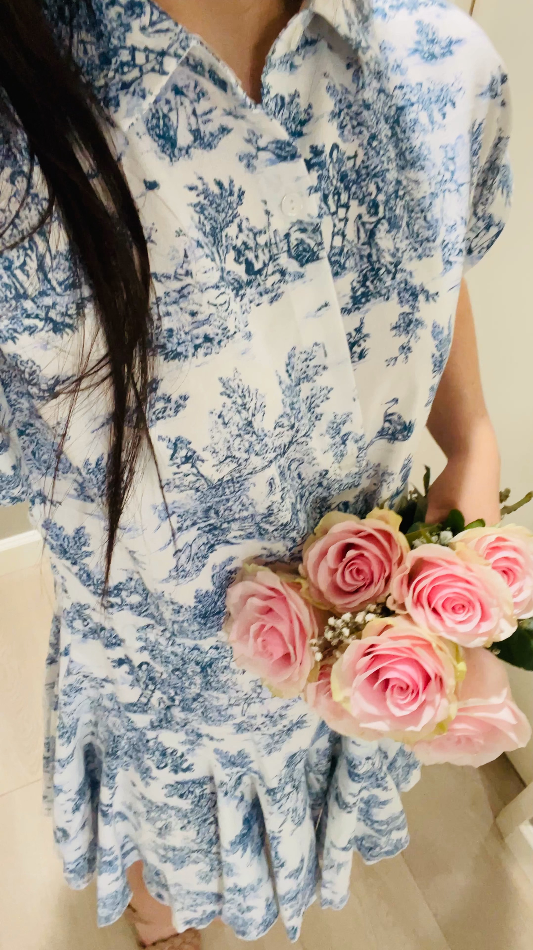 Spring dresses are here!!😍🌸🤗Loving this super cute mini dress, reminds me of the Dior Toile De Juy designs🥹☺️Runs large, such a breezy, relaxed fit. Size down, wearing an XS and it’s still pretty roomy😌 Baby bump friendly for sure😉




#Springstyle #ltkweddings #springdresses #minidresses #ltkparties #ltkspring #vicicollection #minidress #floraldress #bluefloraldress #alineskirt #ltkseasonal 

#LTKSaleAlert #LTKStyleTip #LTKWatchNow