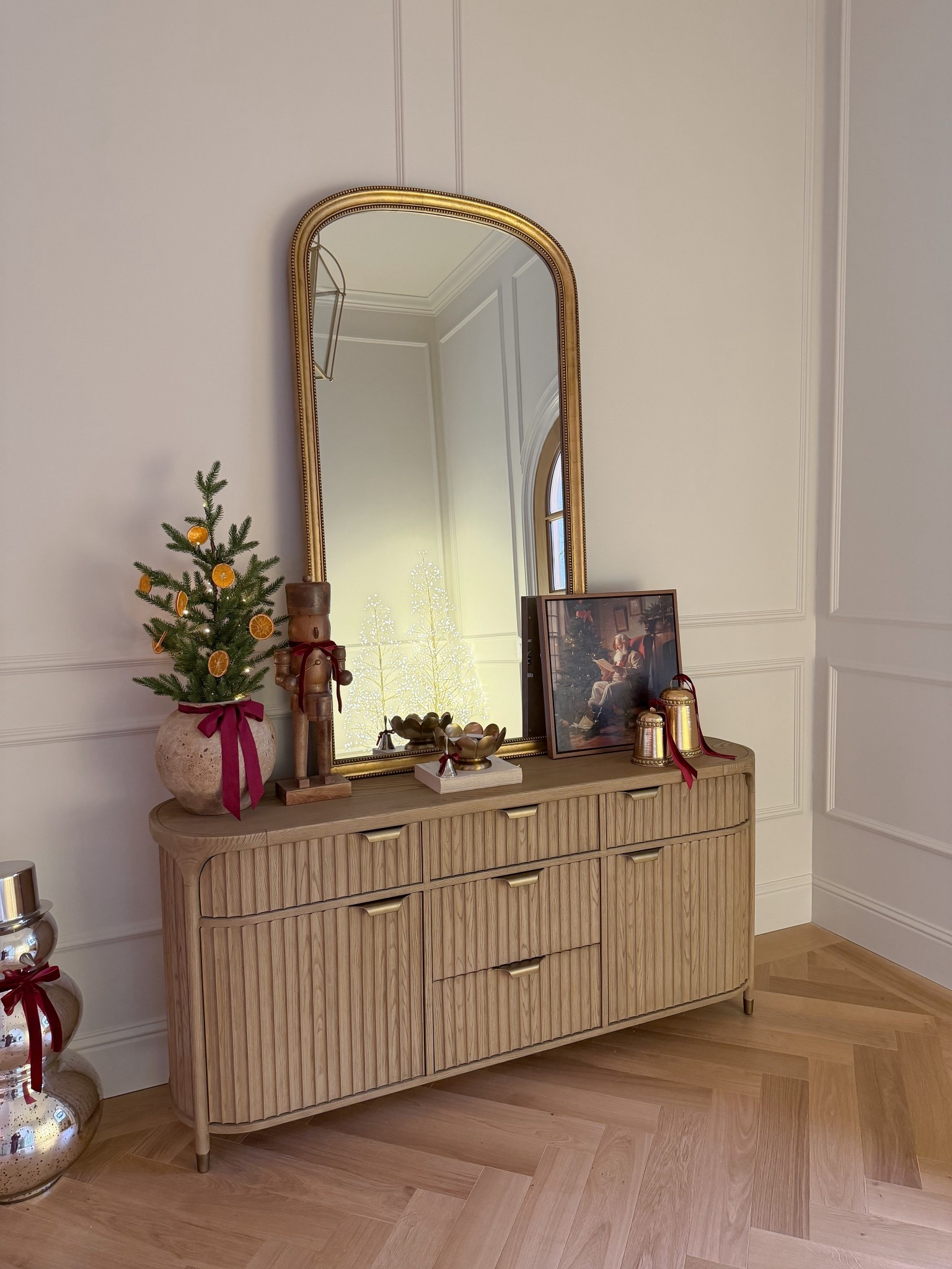 My exact mirror 🫶🏼 65x35

#LTKHome #LTKmomlife #LTKSaleAlert