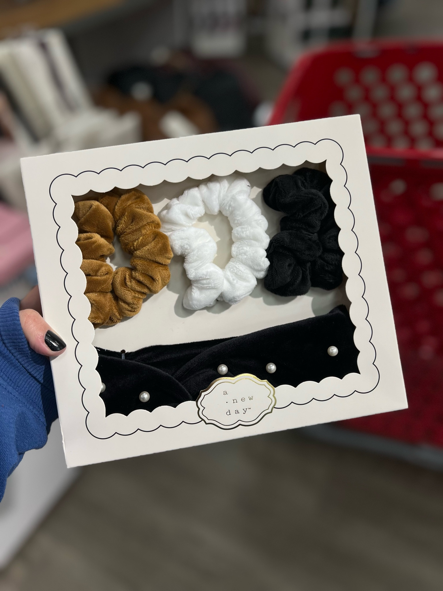 Pearl Headwrap and Hair Twister Set 4pc - A New Day™ Neutral

#LTKGiftGuide #LTKBeauty #LTKHoliday