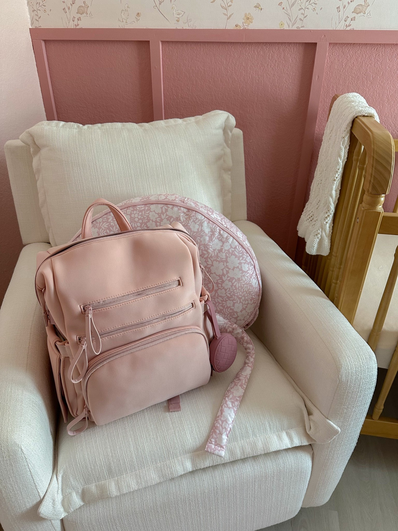Baby’s hospital bag is packed and ready to go 🥰

#LTKBump #LTKBaby