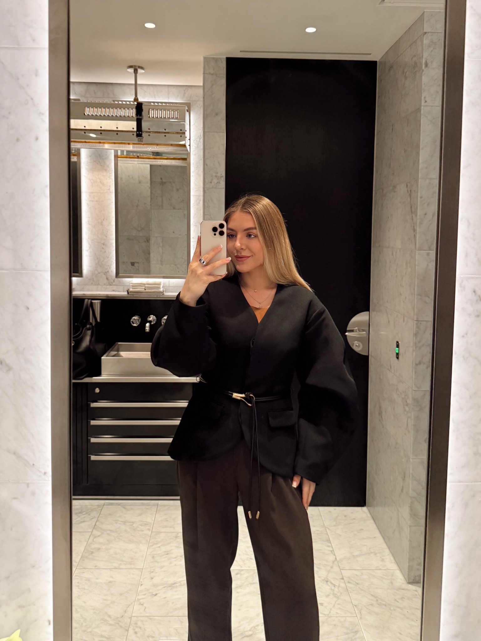 Outfit on repeat 🔁 

#LTKautumn #LTKeurope #LTKuk