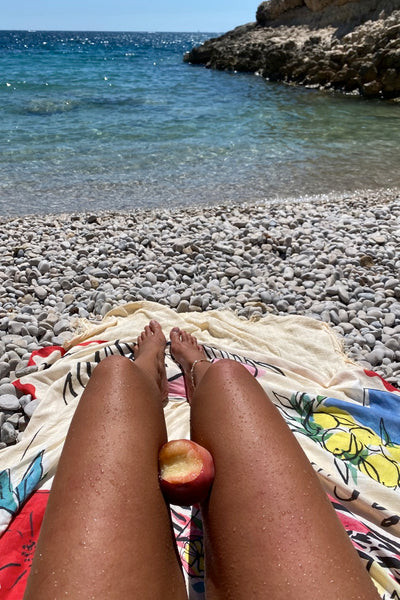 VRG GRL Parc De La Ciutadella Sarong // Fiesta | VRG Grl