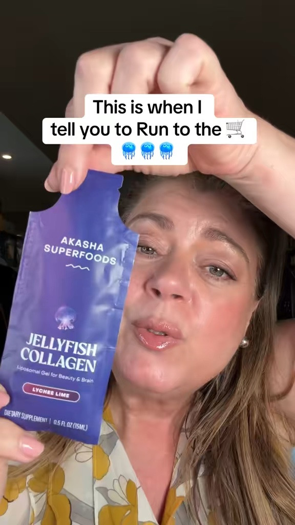 My skin stopped bouncing back my under eyes looked deeper and my collagen wasn't doing anything...and I thought it was just
"getting older." It's not.
This is why your anti-aging routine still isn't working.
Most collagen isn't complete so your skin can't hold structure the way it used to. This is what I've been using lately
and it actually made me rethink everything. @Akasha Superfoods
#jellyfishcollagen #antiagingroutine #over40beauty #moms #collagen