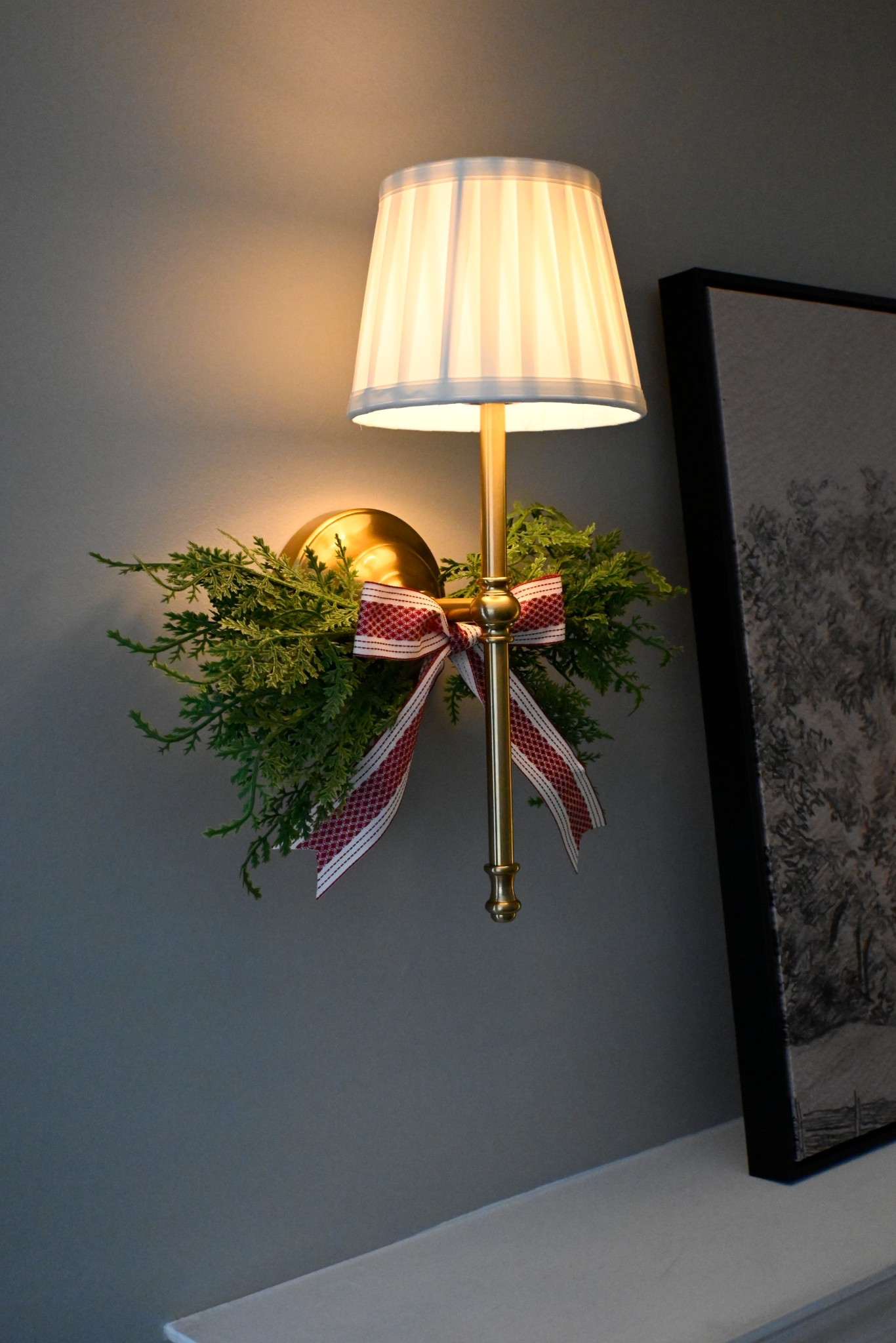 Cozy Christmas detaChrist

#LTKFindsUnder50 #LTKHome #LTKSeasonal