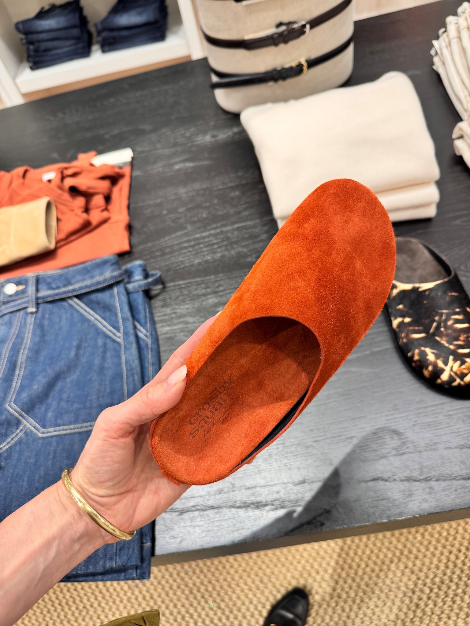 These clogs are a true star of friends and family event at Banana Republic. Runs don’t walk until there are still some sizes left. 
I linked all of my faves on sale right now! 

#LTKShoeCrush #LTKSeasonal #LTKFallSale
