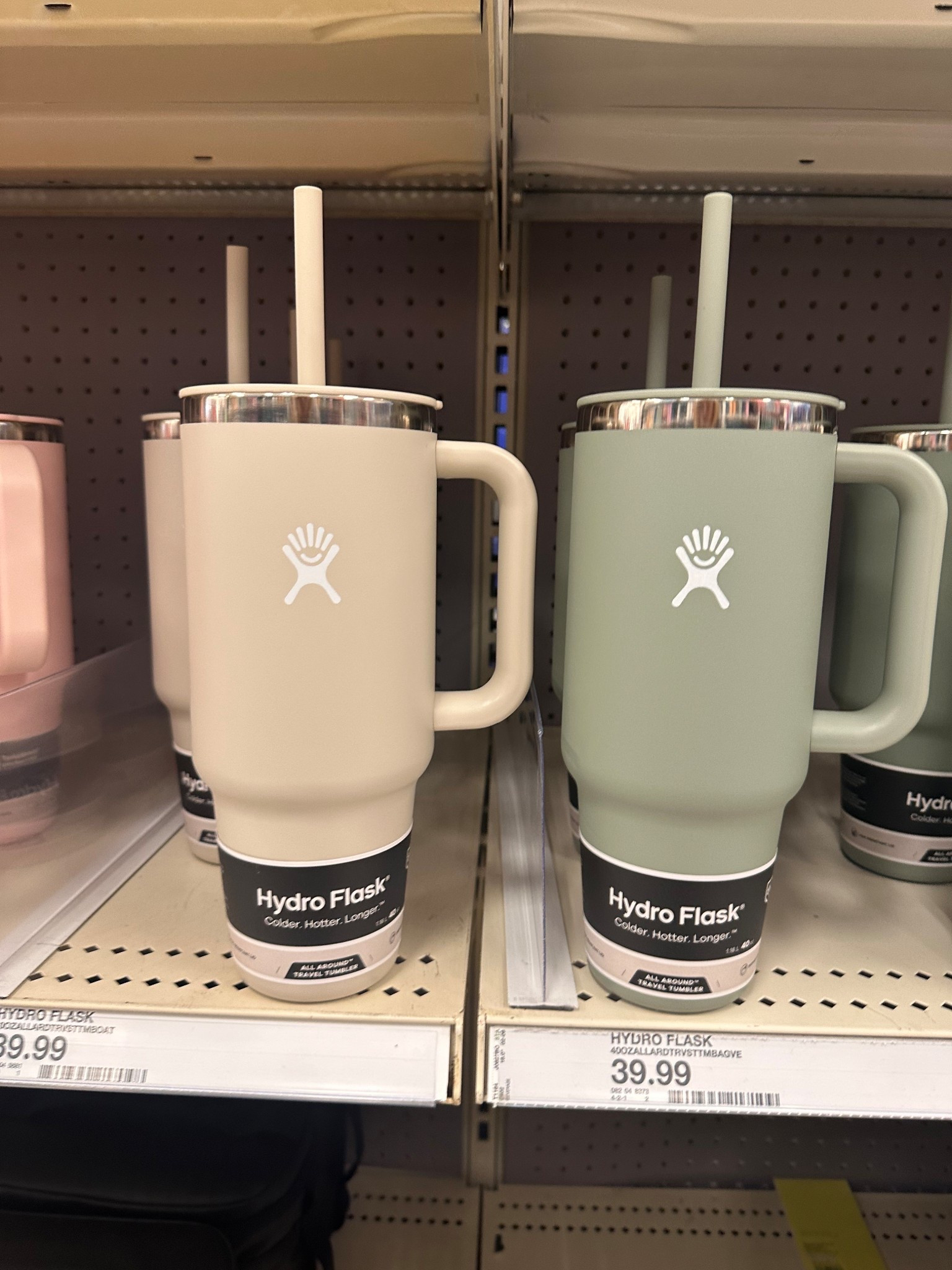 Obsessed with these new colors 

Hydroflask | water bottle

#LTKFindsUnder50 #LTKHome #LTKFamily