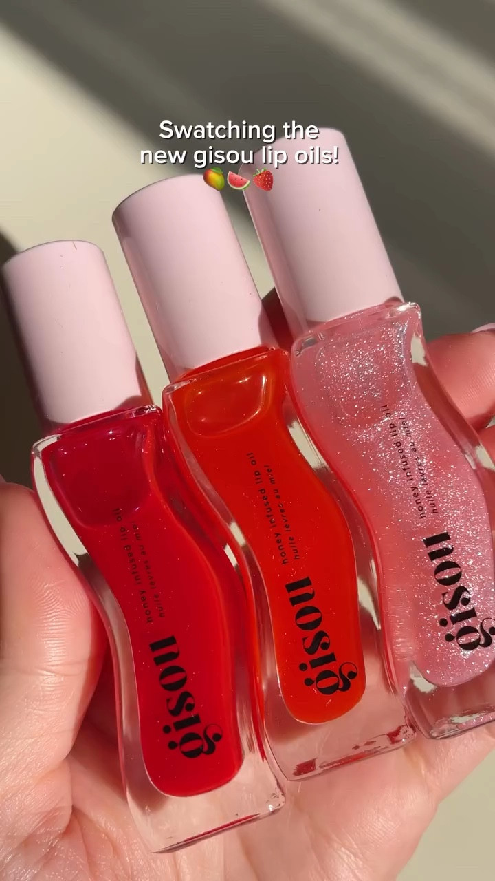 These new @gisou lip oils are everything 🤭🫶 #gisou #lipoils #lipglosspoppin