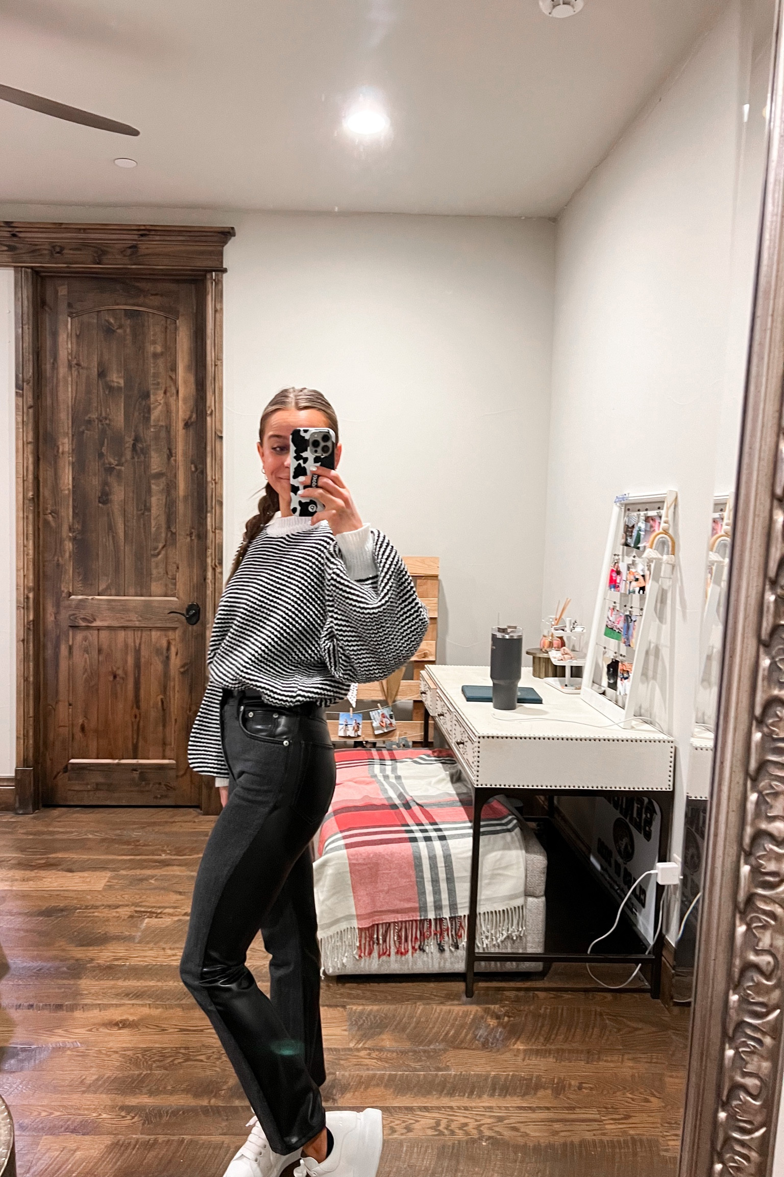 Fun winter outfit! 

#LTKGiftGuide #LTKHoliday #LTKSeasonal